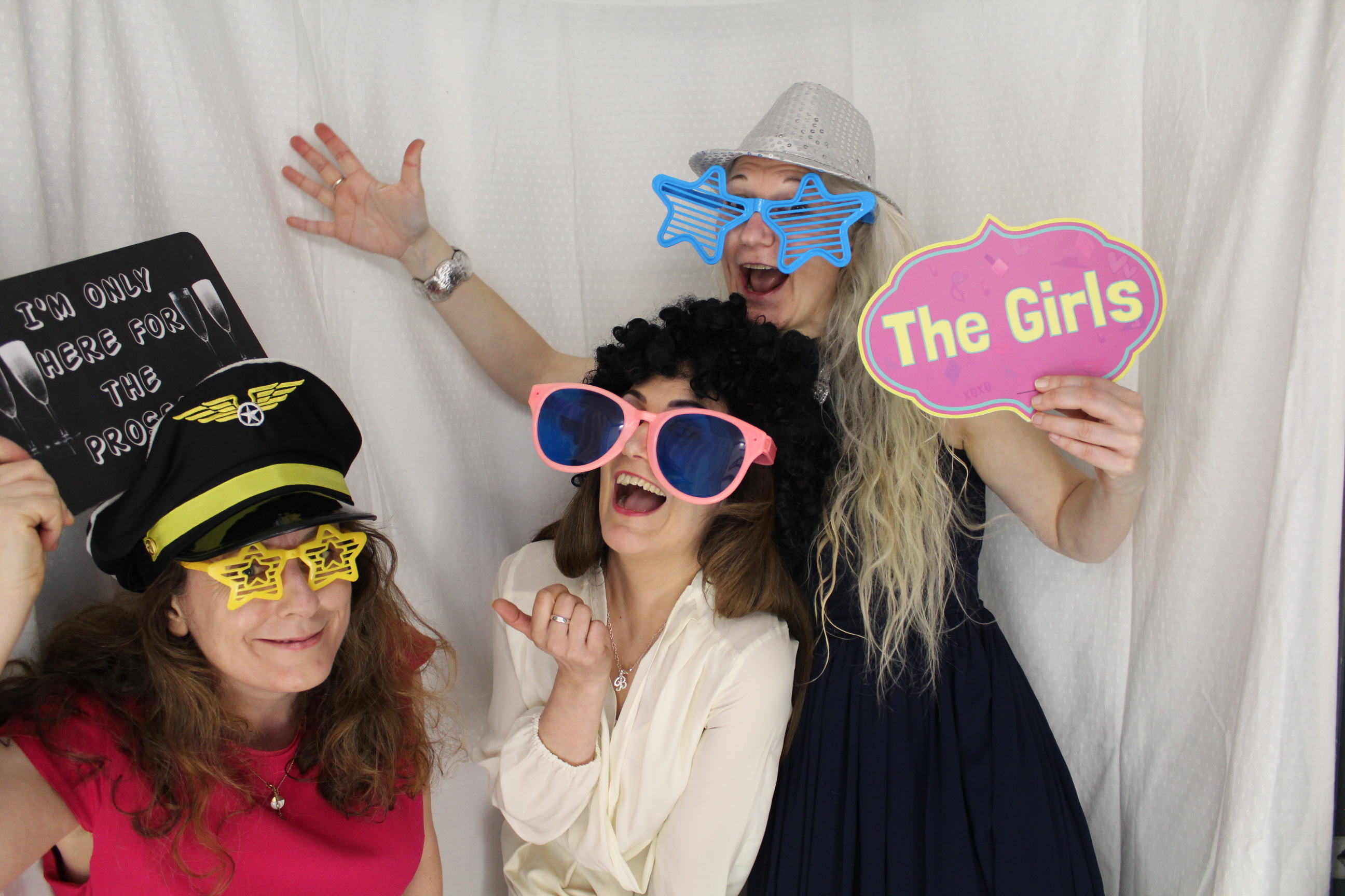 Michelle and Roger's Wedding | View more photos from the event at gallery.omegaphotobooths.co.uk/u/Omega-Photobooths/Michelle-and-Rogers-Wedding