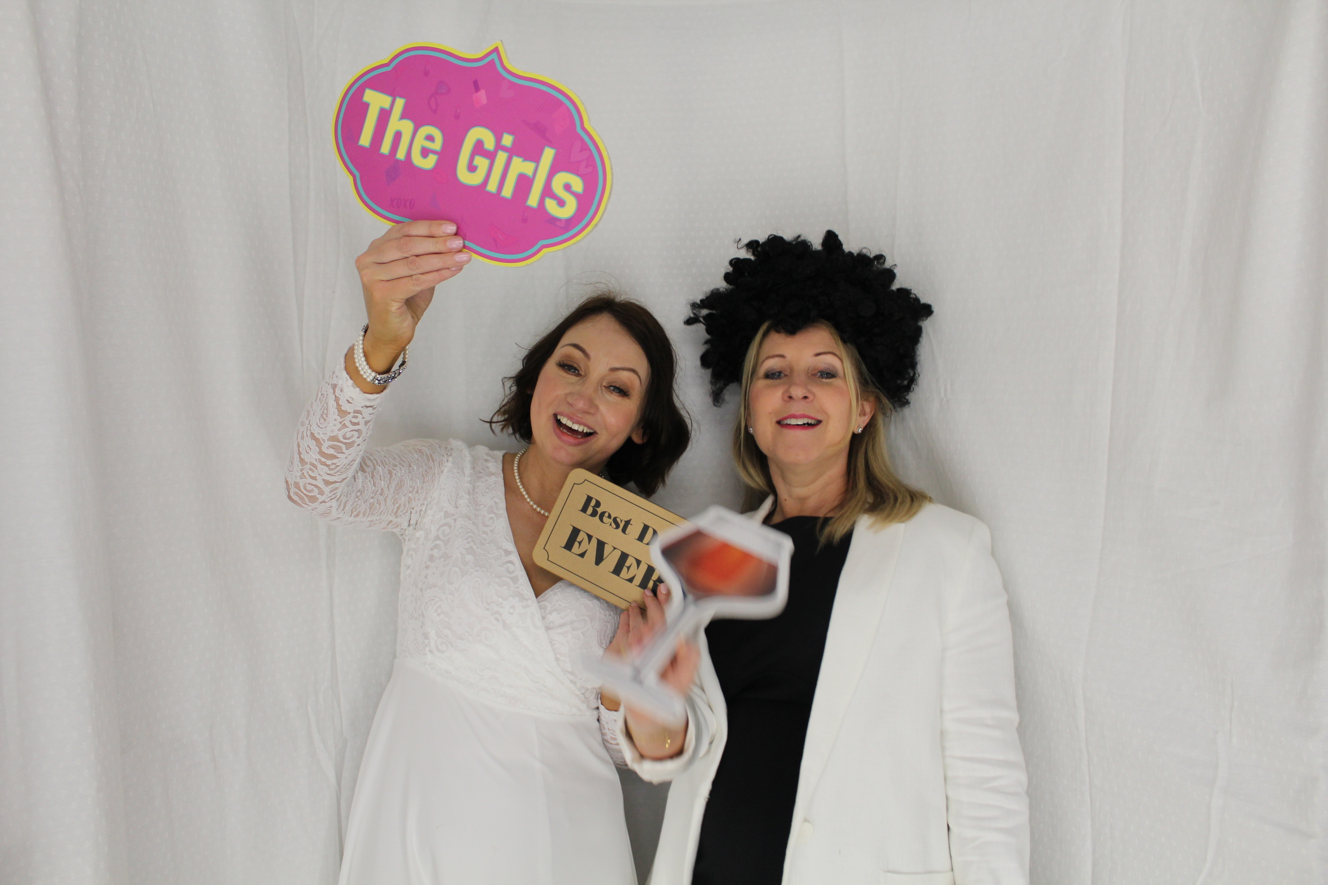 Michelle and Roger's Wedding | View more photos from the event at gallery.omegaphotobooths.co.uk/u/Omega-Photobooths/Michelle-and-Rogers-Wedding