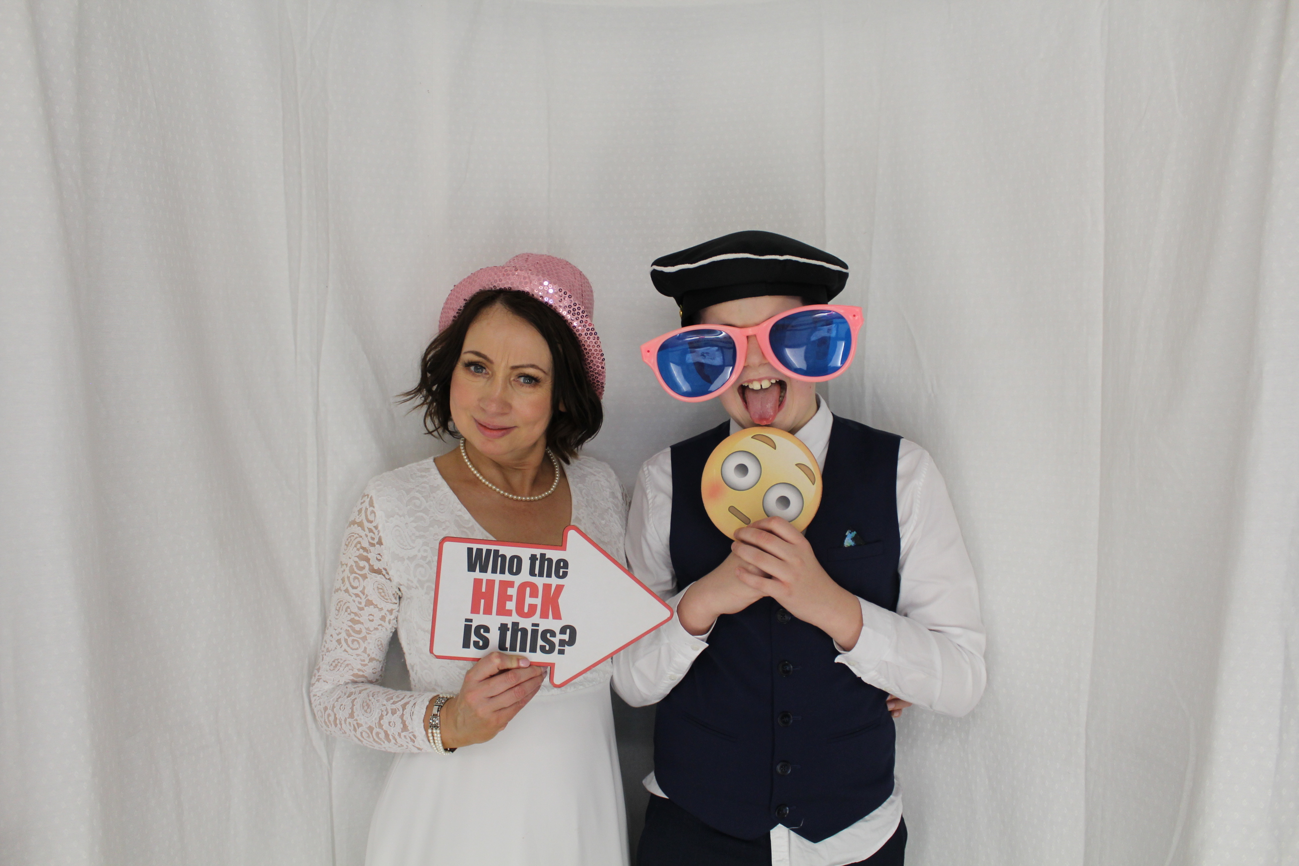 Michelle and Roger's Wedding | View more photos from the event at gallery.omegaphotobooths.co.uk/u/Omega-Photobooths/Michelle-and-Rogers-Wedding