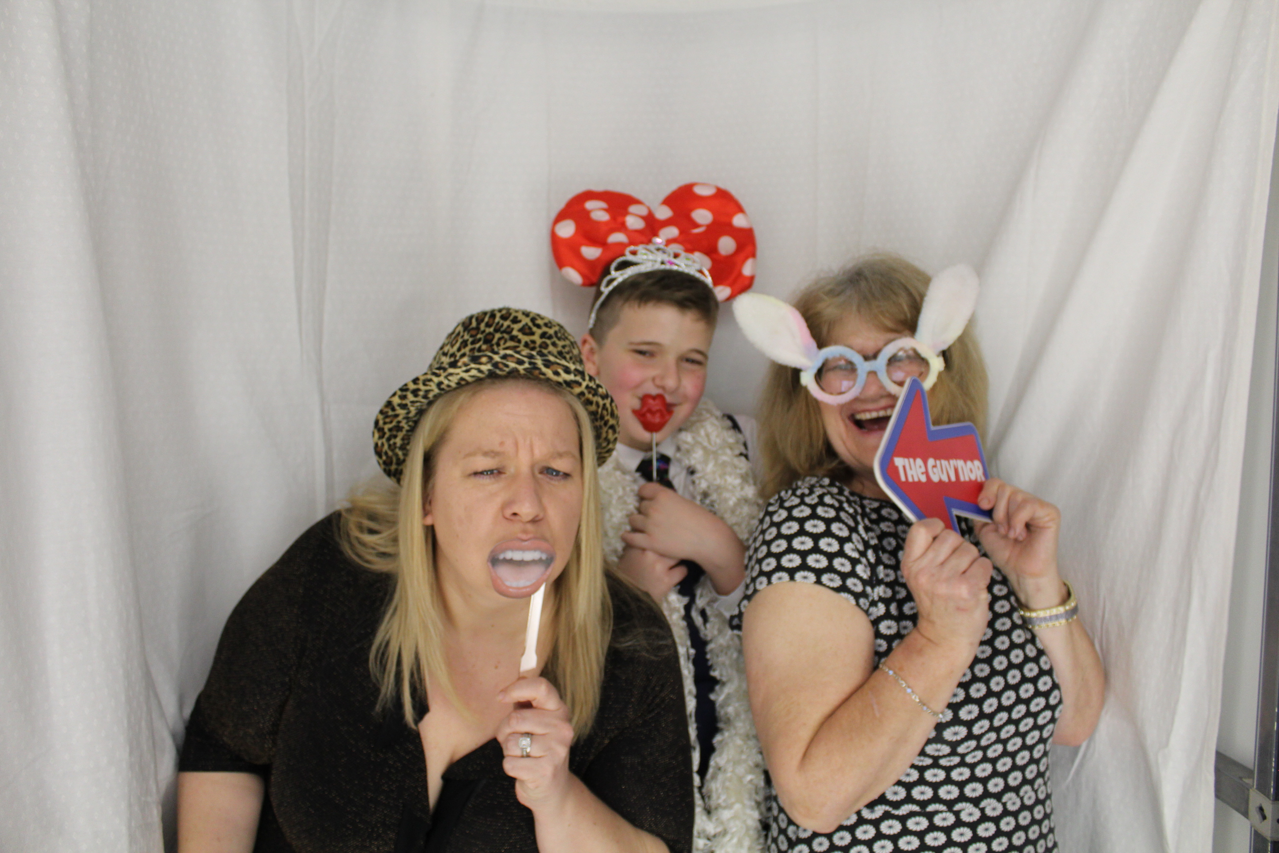 Michelle and Roger's Wedding | View more photos from the event at gallery.omegaphotobooths.co.uk/u/Omega-Photobooths/Michelle-and-Rogers-Wedding