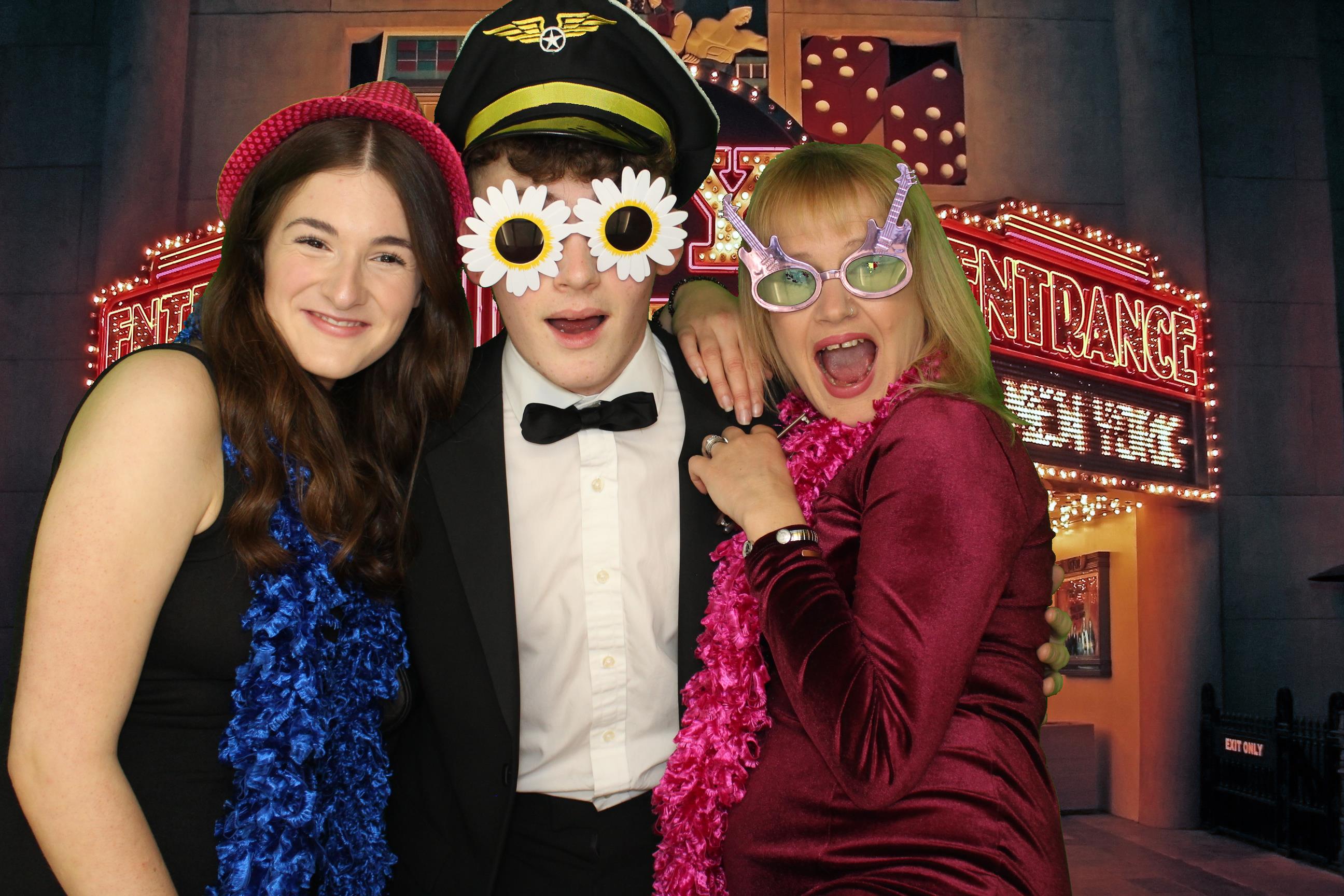 YORKMIX HERO AWARDS 2023 | View more photos from the event at gallery.omegaphotobooths.co.uk/u/Omega-Photobooths/YORKMIX-HERO-AWARDS-2023