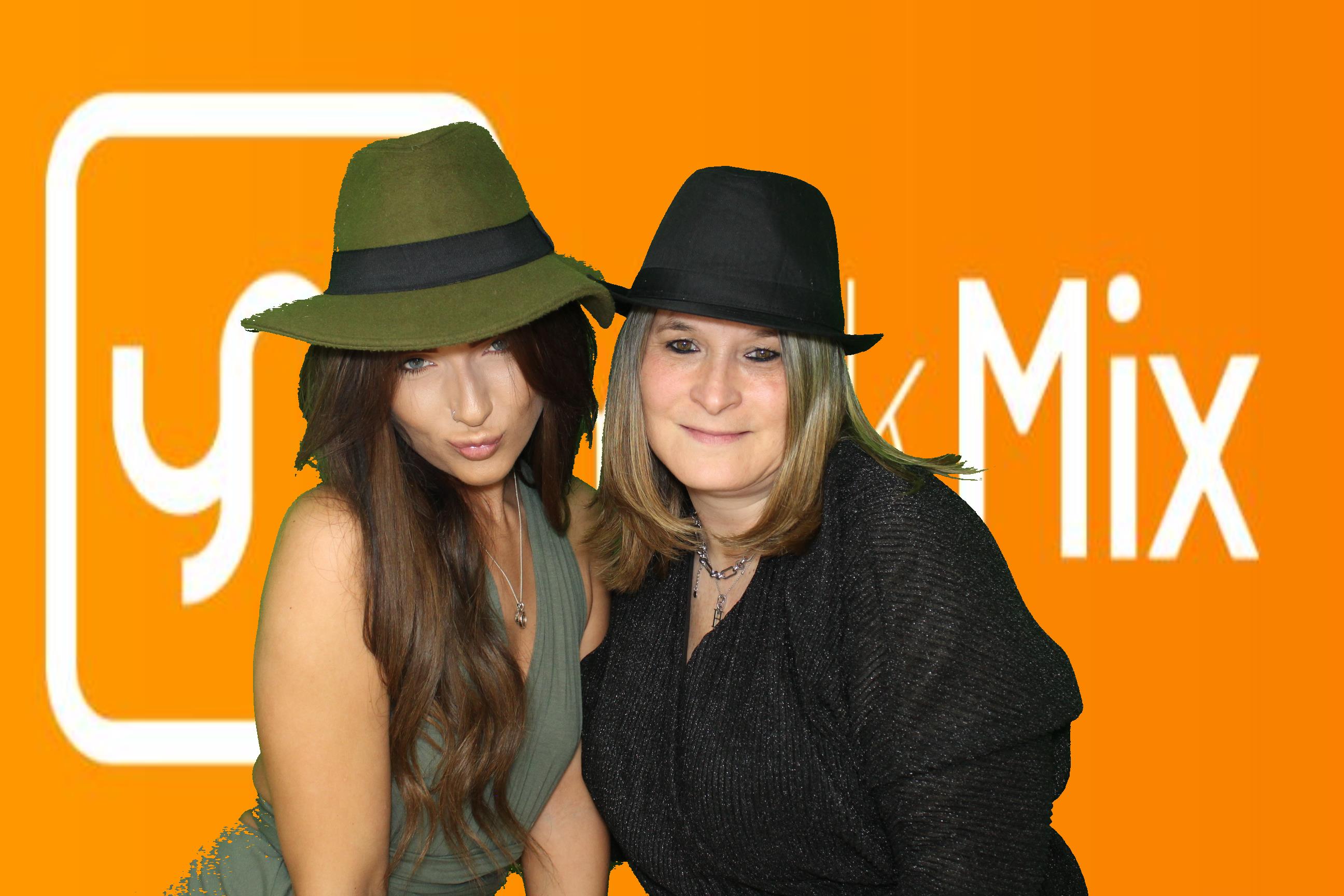 YORKMIX HERO AWARDS 2023 | View more photos from the event at gallery.omegaphotobooths.co.uk/u/Omega-Photobooths/YORKMIX-HERO-AWARDS-2023