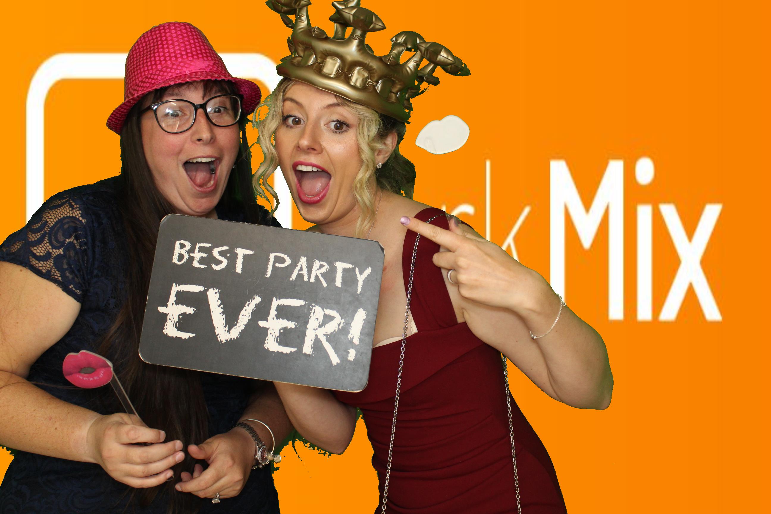 YORKMIX HERO AWARDS 2023 | View more photos from the event at gallery.omegaphotobooths.co.uk/u/Omega-Photobooths/YORKMIX-HERO-AWARDS-2023