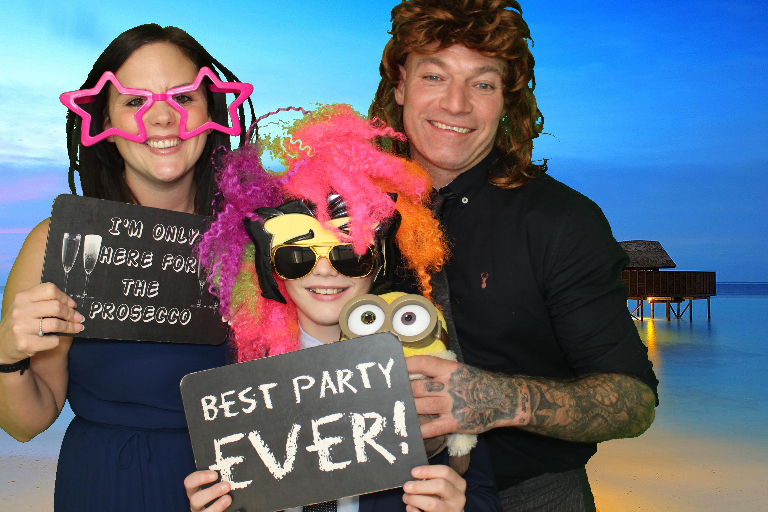 YORKMIX HERO AWARDS 2023 | View more photos from the event at gallery.omegaphotobooths.co.uk/u/Omega-Photobooths/YORKMIX-HERO-AWARDS-2023