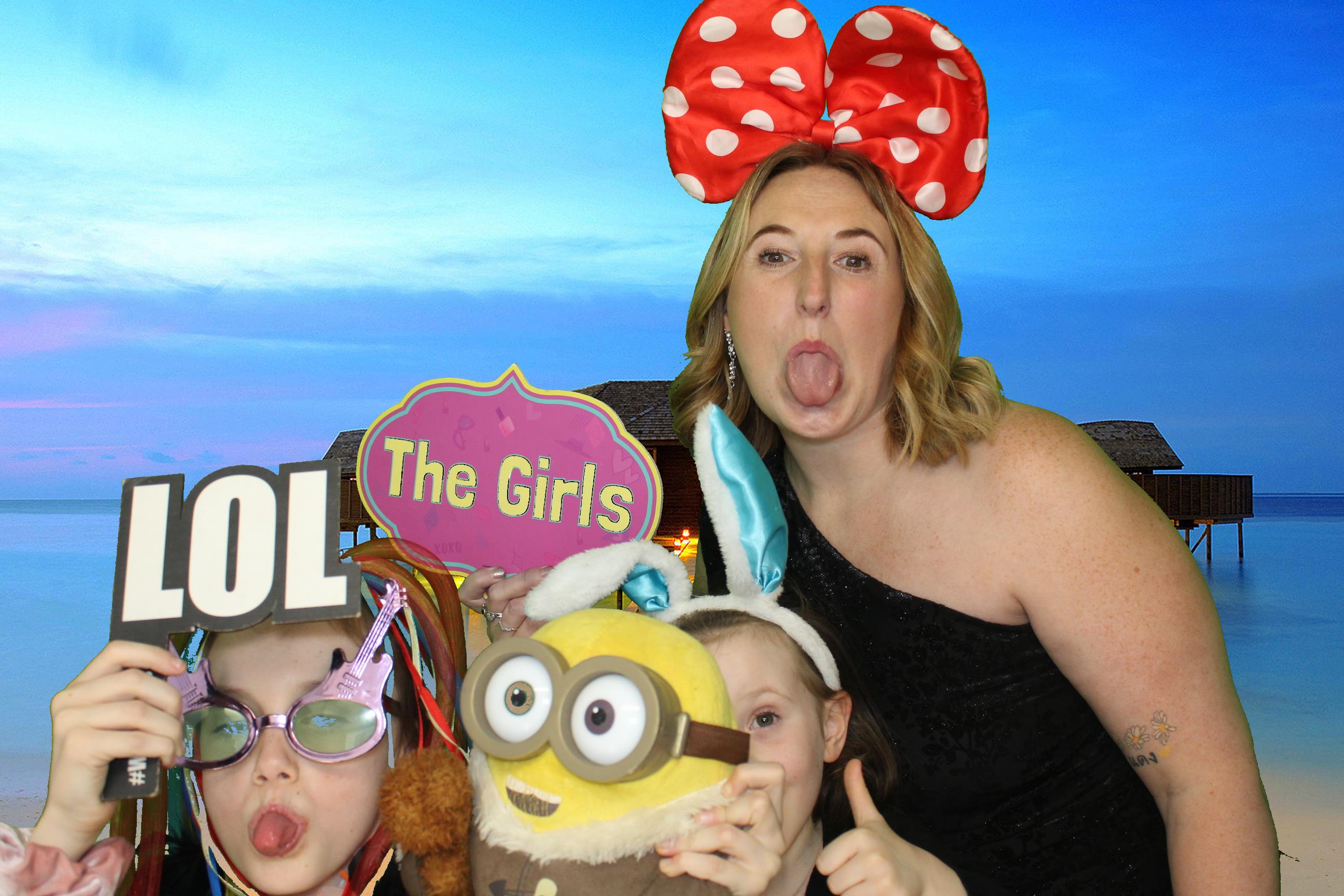 YORKMIX HERO AWARDS 2023 | View more photos from the event at gallery.omegaphotobooths.co.uk/u/Omega-Photobooths/YORKMIX-HERO-AWARDS-2023