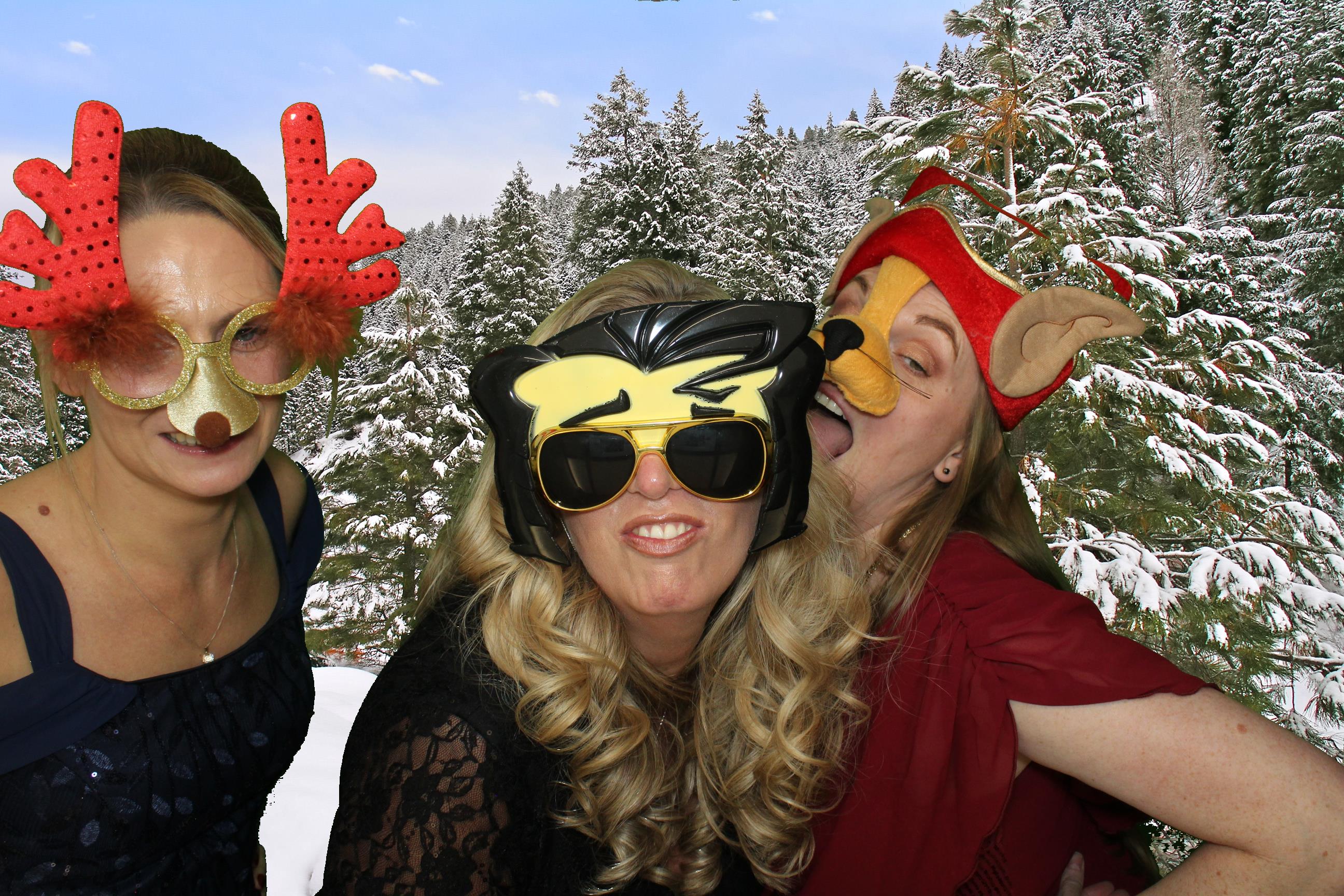 Read Xmas Ball | View more photos from the event at gallery.omegaphotobooths.co.uk/u/Omega-Photobooths/Read-Xmas-Ball