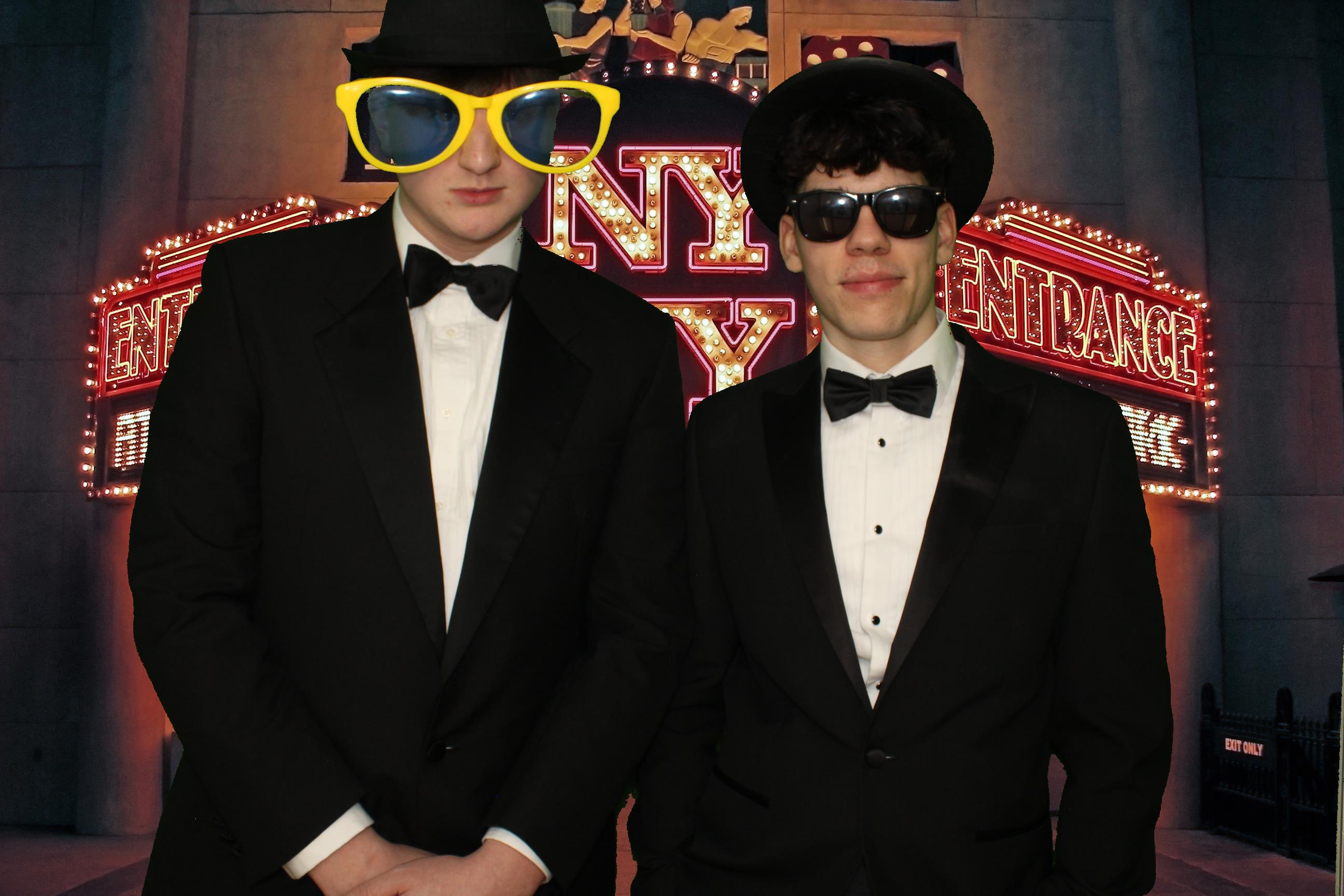 Read Xmas Ball | View more photos from the event at gallery.omegaphotobooths.co.uk/u/Omega-Photobooths/Read-Xmas-Ball