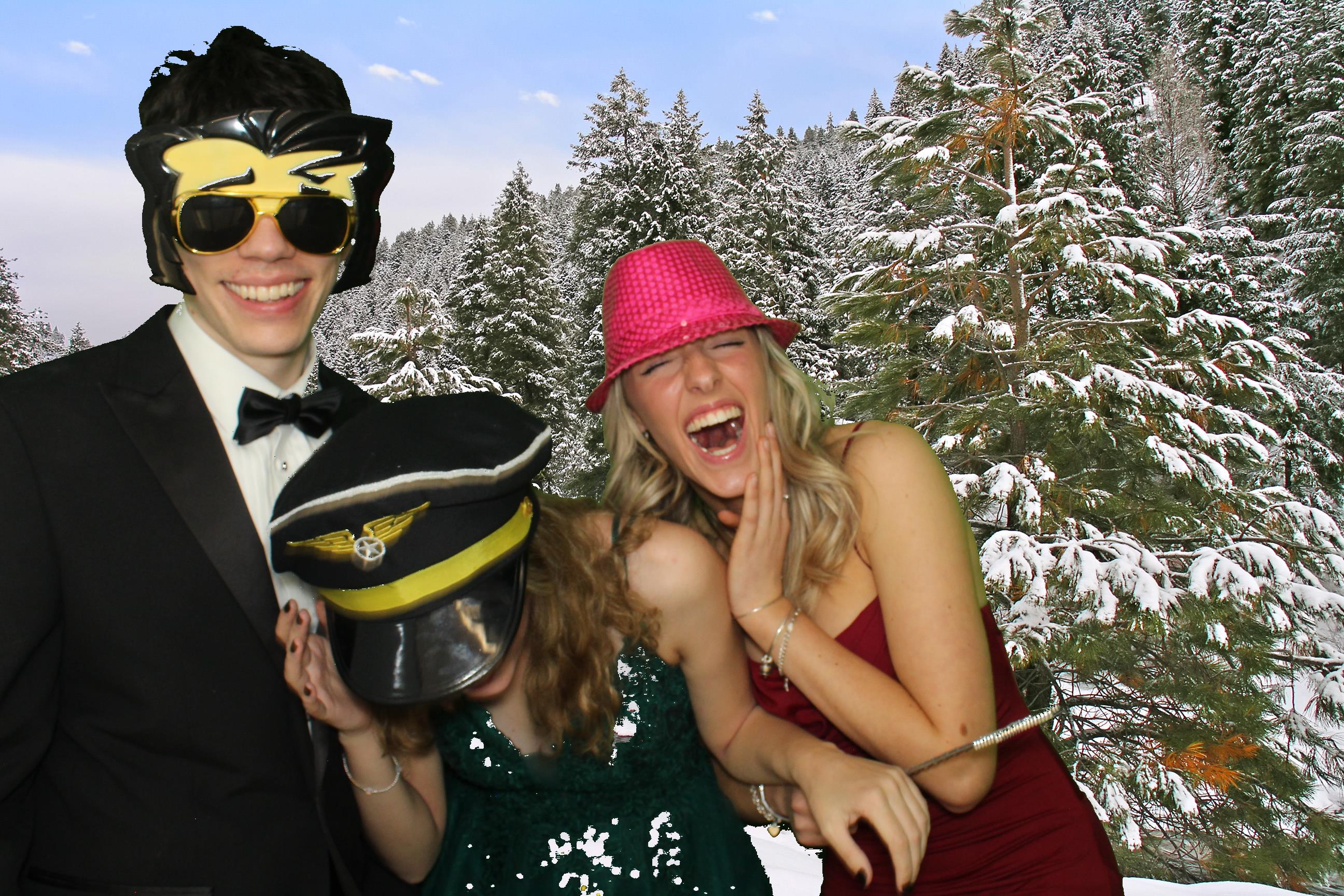 Read Xmas Ball | View more photos from the event at gallery.omegaphotobooths.co.uk/u/Omega-Photobooths/Read-Xmas-Ball