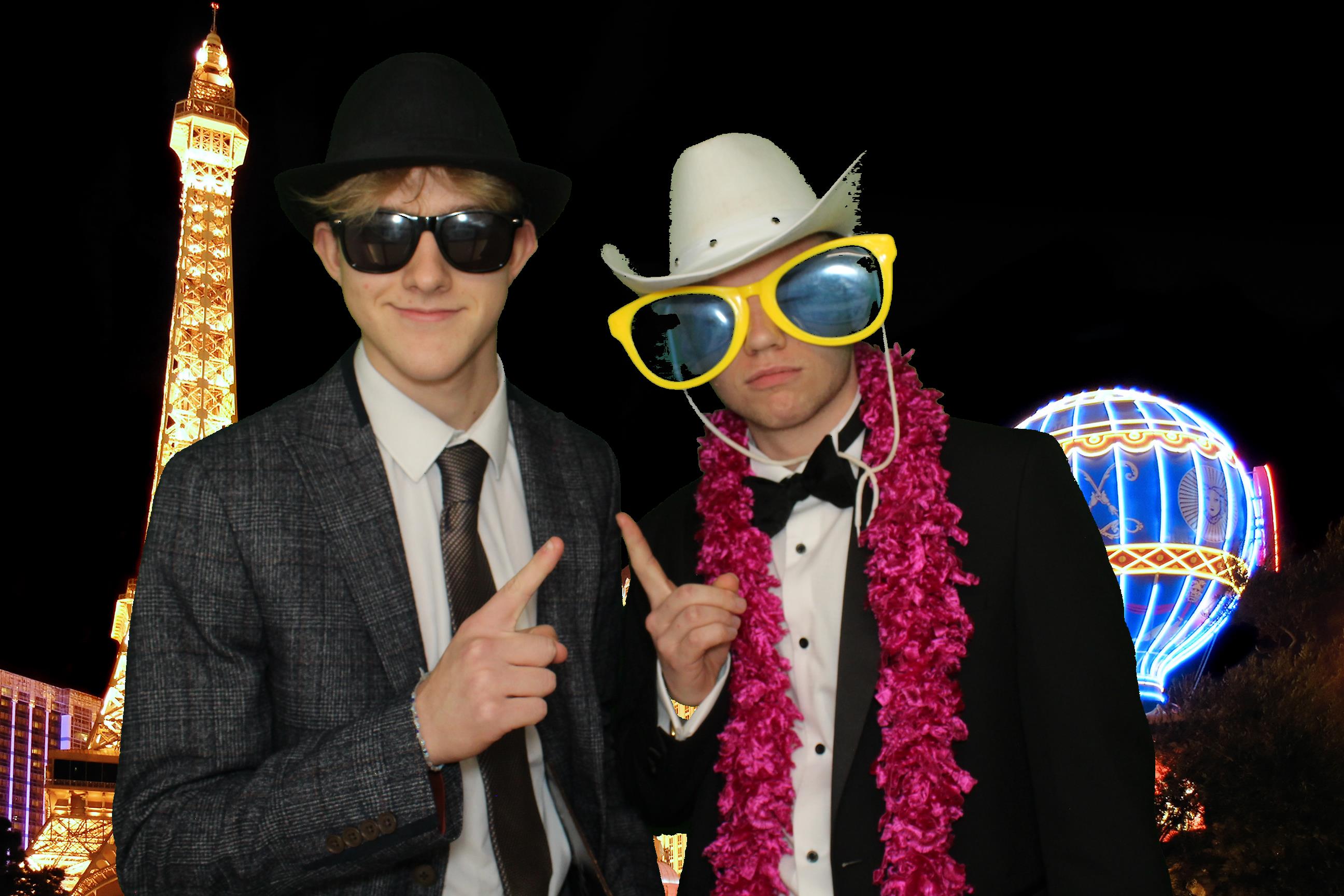 Read Xmas Ball | View more photos from the event at gallery.omegaphotobooths.co.uk/u/Omega-Photobooths/Read-Xmas-Ball