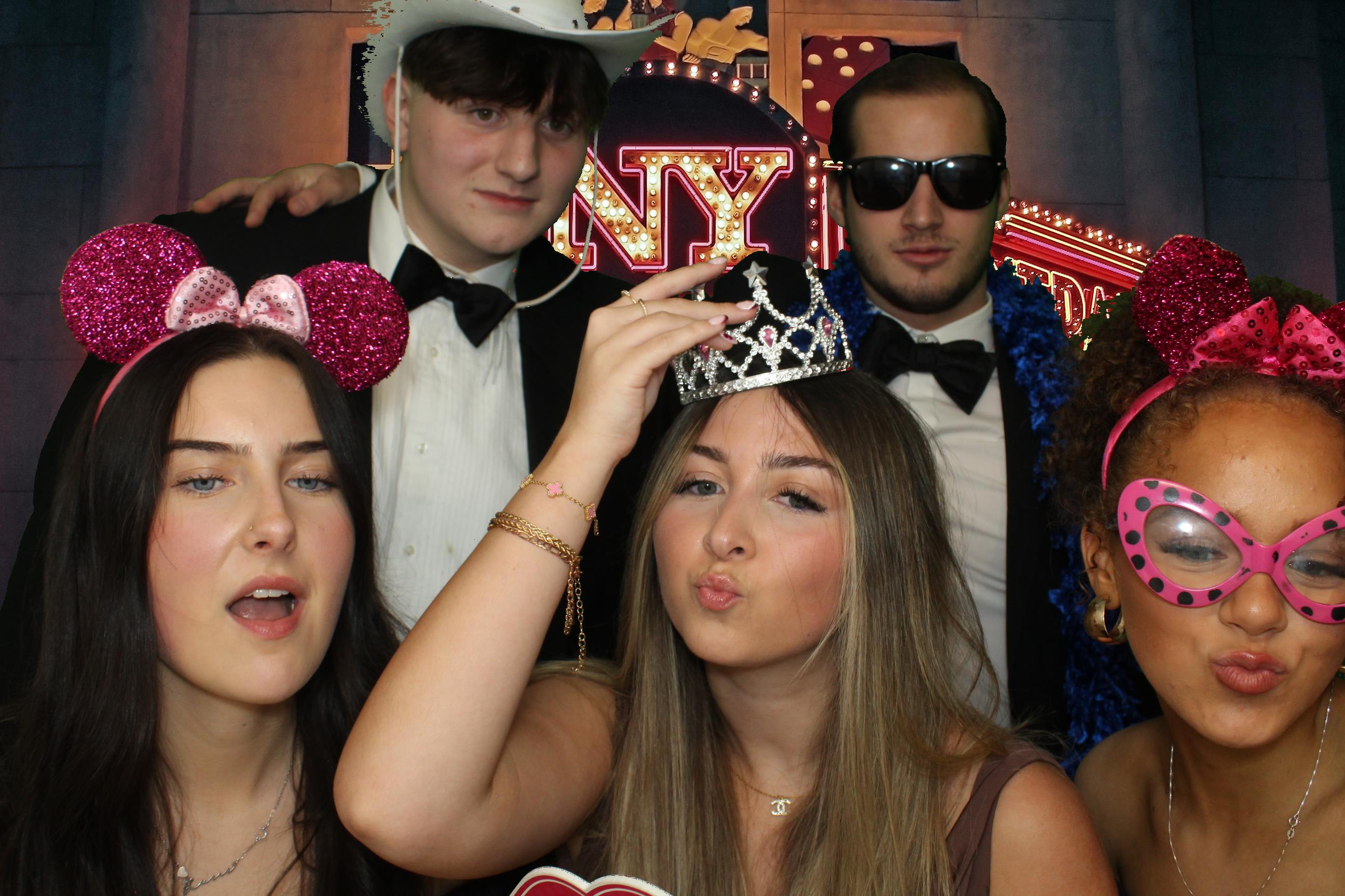 Read Xmas Ball | View more photos from the event at gallery.omegaphotobooths.co.uk/u/Omega-Photobooths/Read-Xmas-Ball