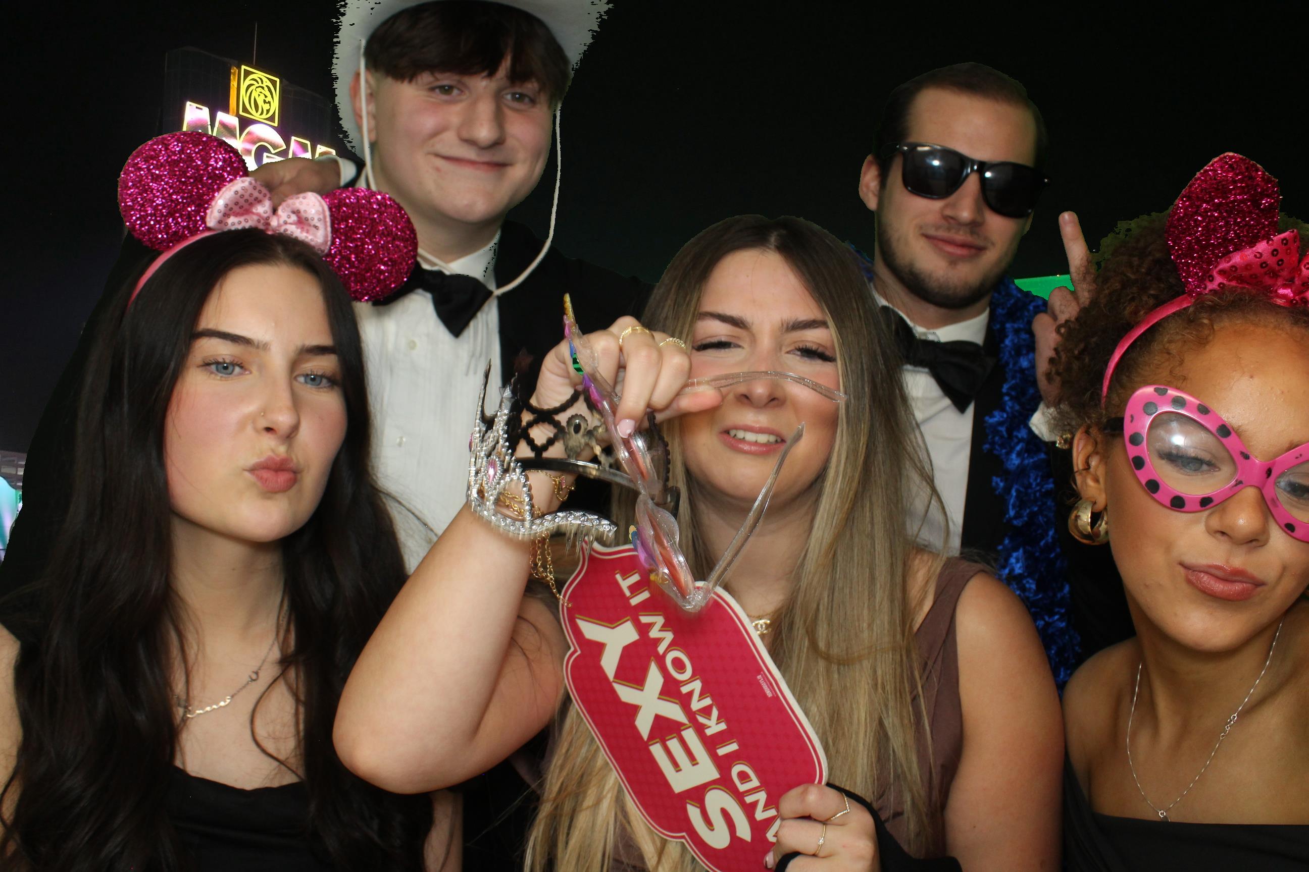Read Xmas Ball | View more photos from the event at gallery.omegaphotobooths.co.uk/u/Omega-Photobooths/Read-Xmas-Ball