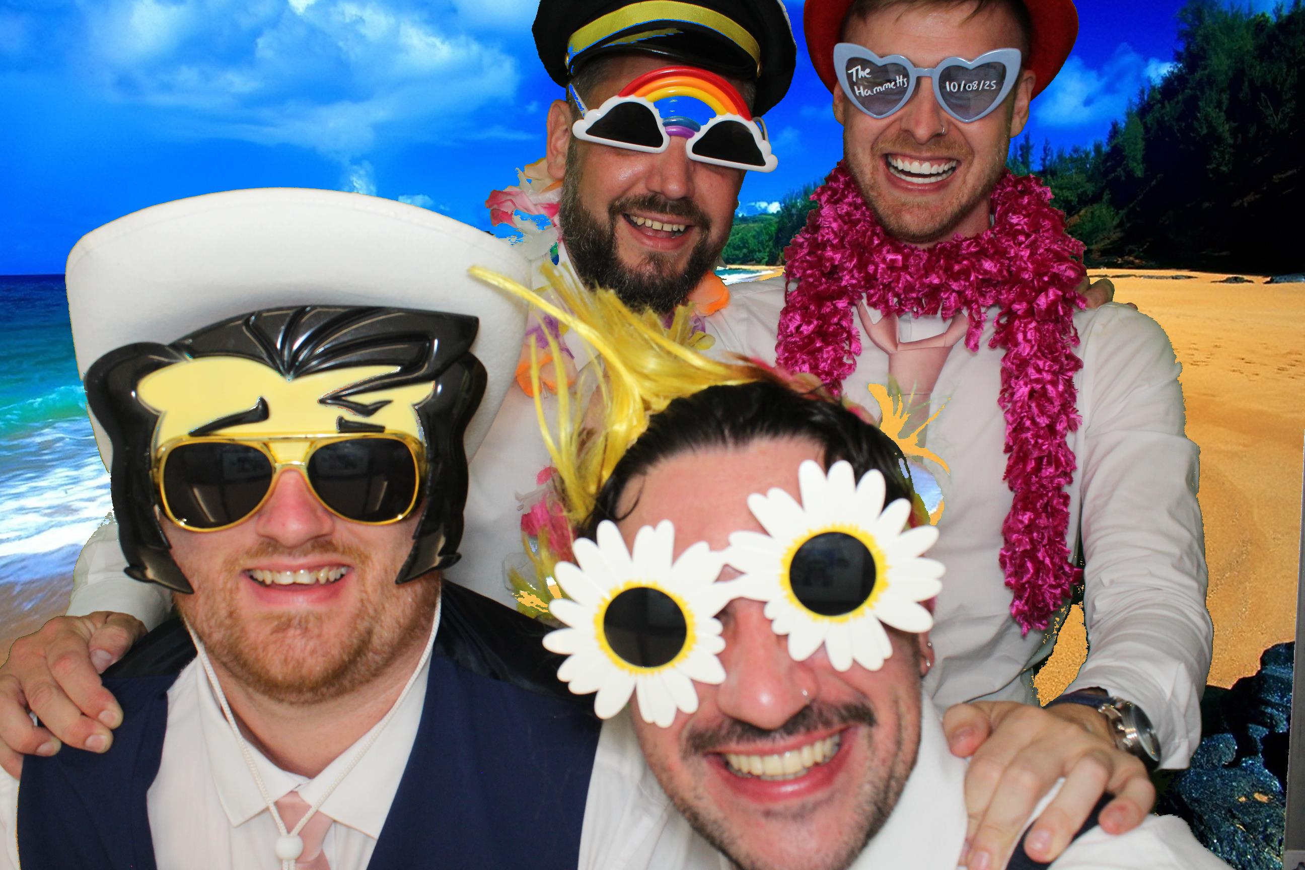 Bethany & Daniel | View more photos from the event at gallery.omegaphotobooths.co.uk/u/Omega-Photobooths/Bethany-Daniel