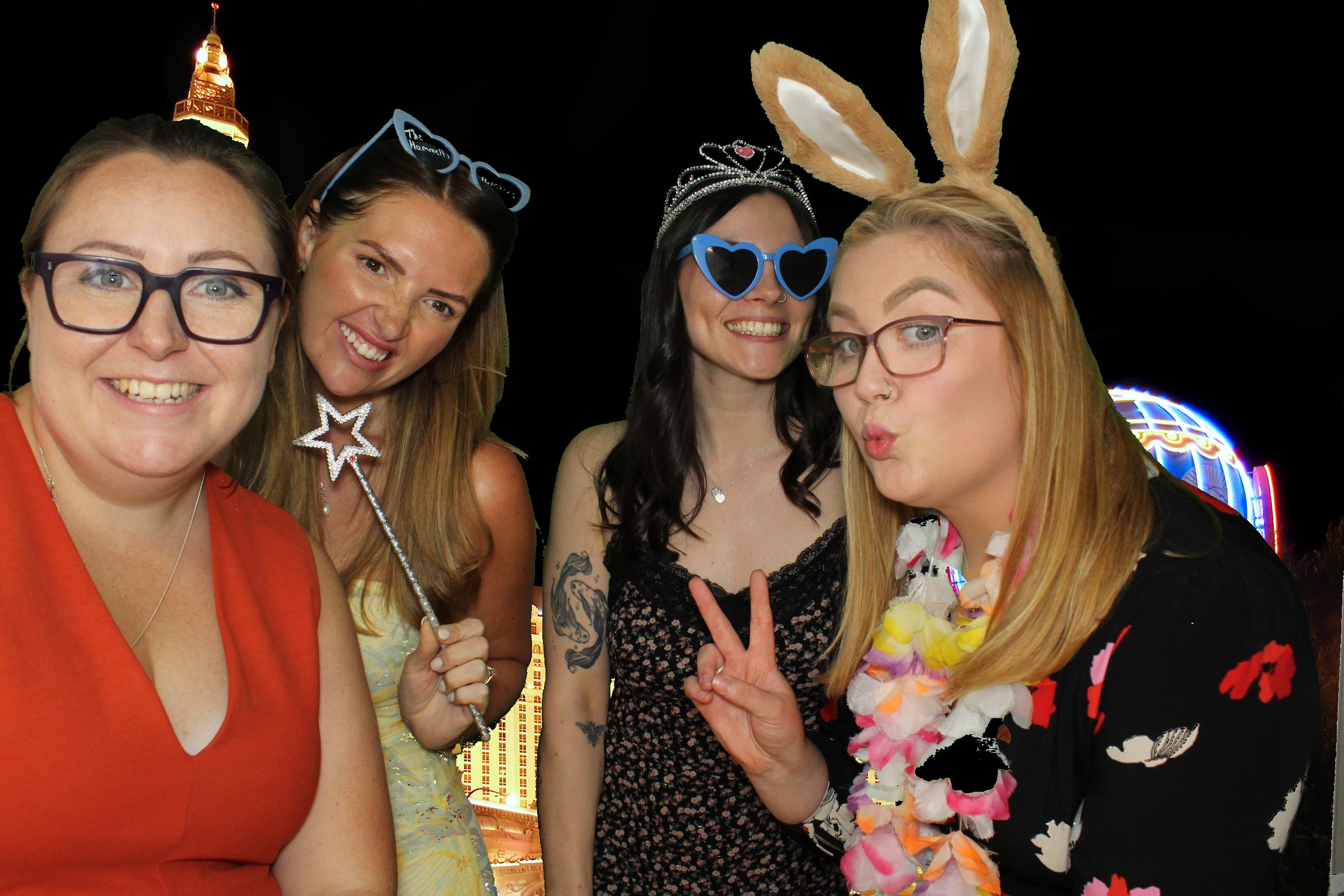 Bethany & Daniel | View more photos from the event at gallery.omegaphotobooths.co.uk/u/Omega-Photobooths/Bethany-Daniel