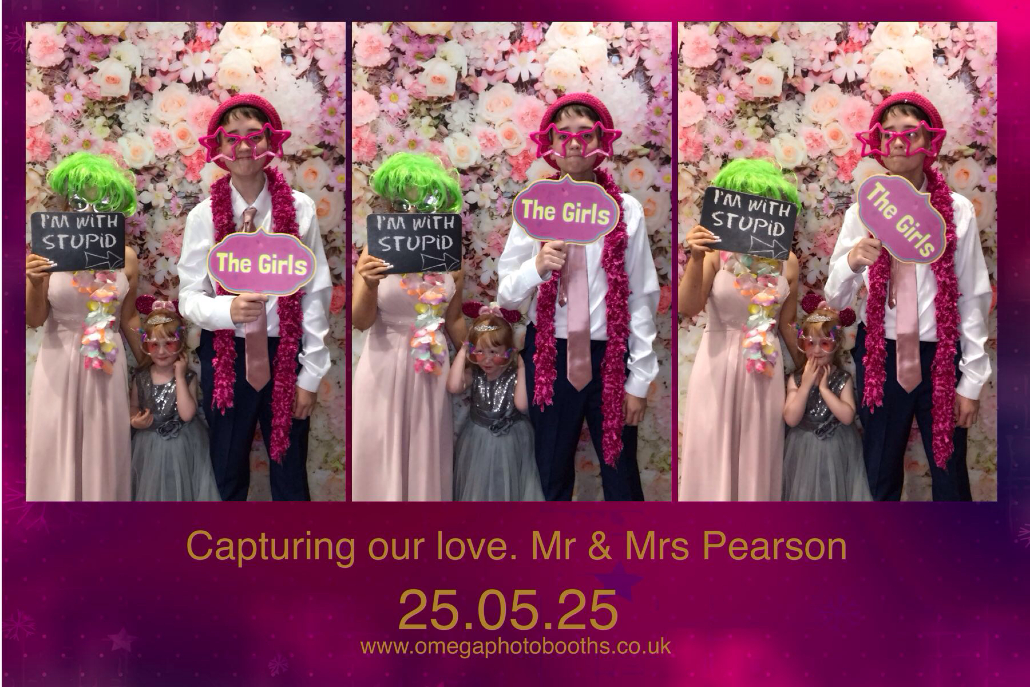 Claire & Daryl's Wedding | View more photos from the event at gallery.omegaphotobooths.co.uk/u/Omega-Photobooths/Claire-Daryls-Wedding