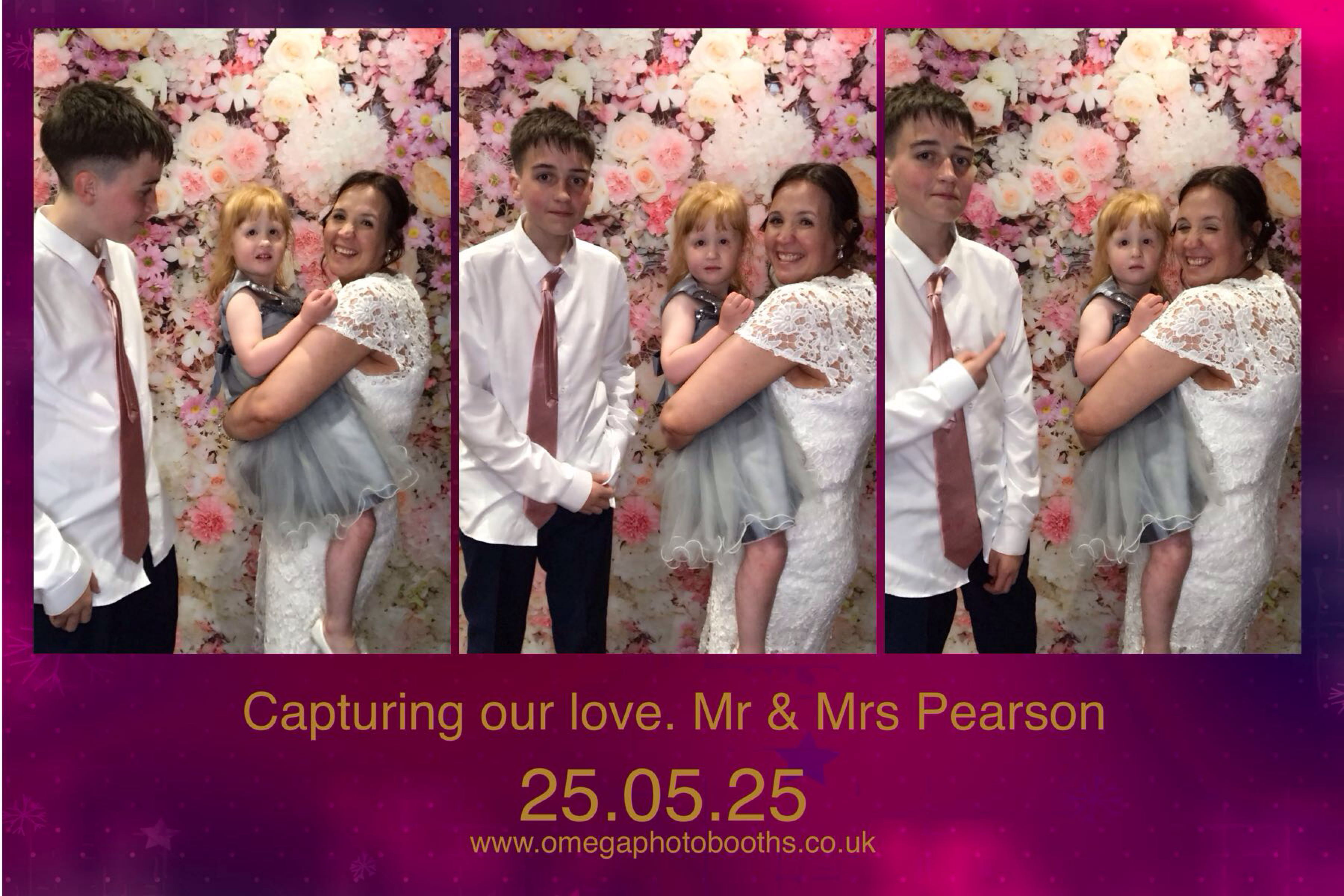 Claire & Daryl's Wedding | View more photos from the event at gallery.omegaphotobooths.co.uk/u/Omega-Photobooths/Claire-Daryls-Wedding