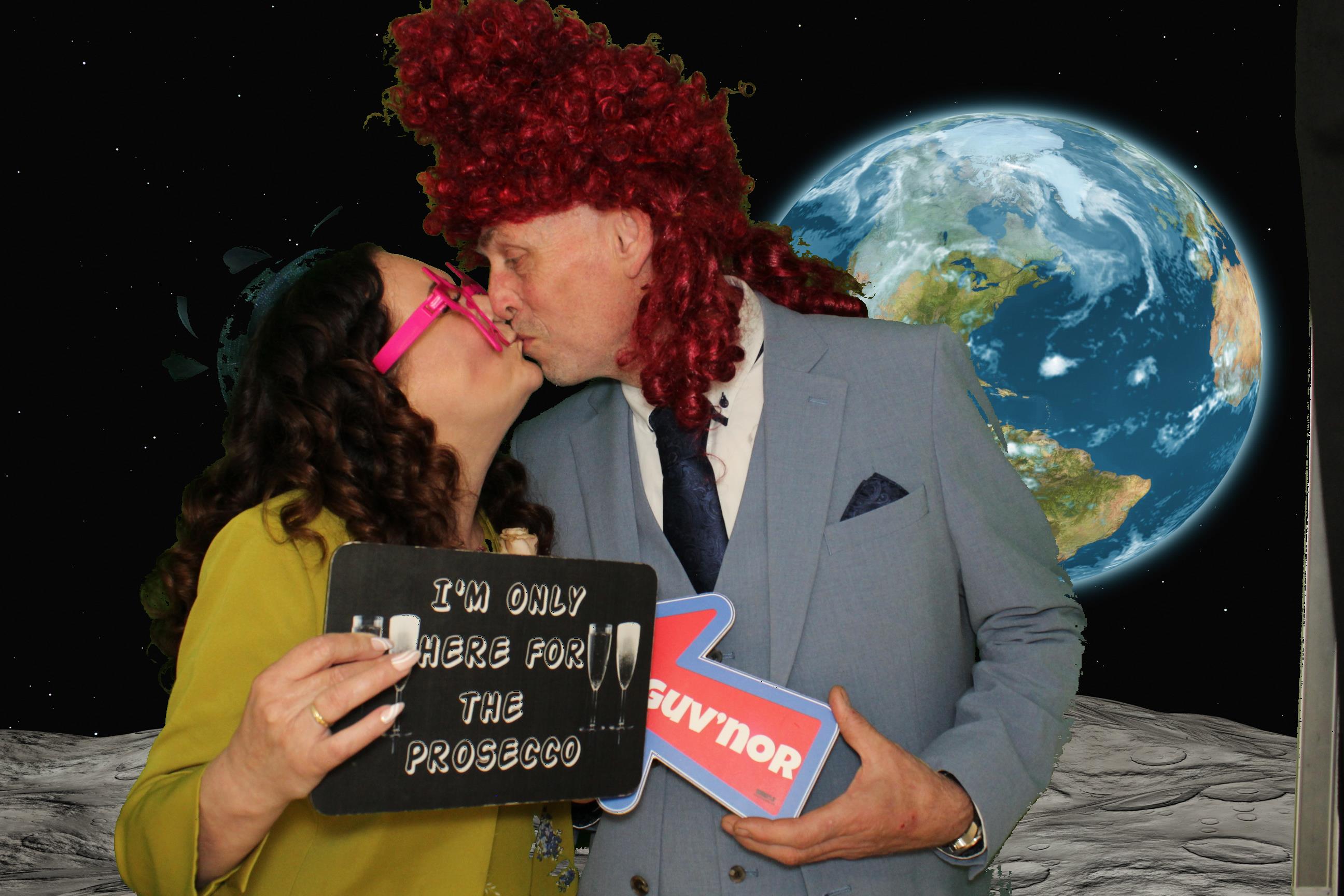 Daisy & Matt's Wedding | View more photos from the event at gallery.omegaphotobooths.co.uk/u/Omega-Photobooths/Daisy-Matts-Wedding