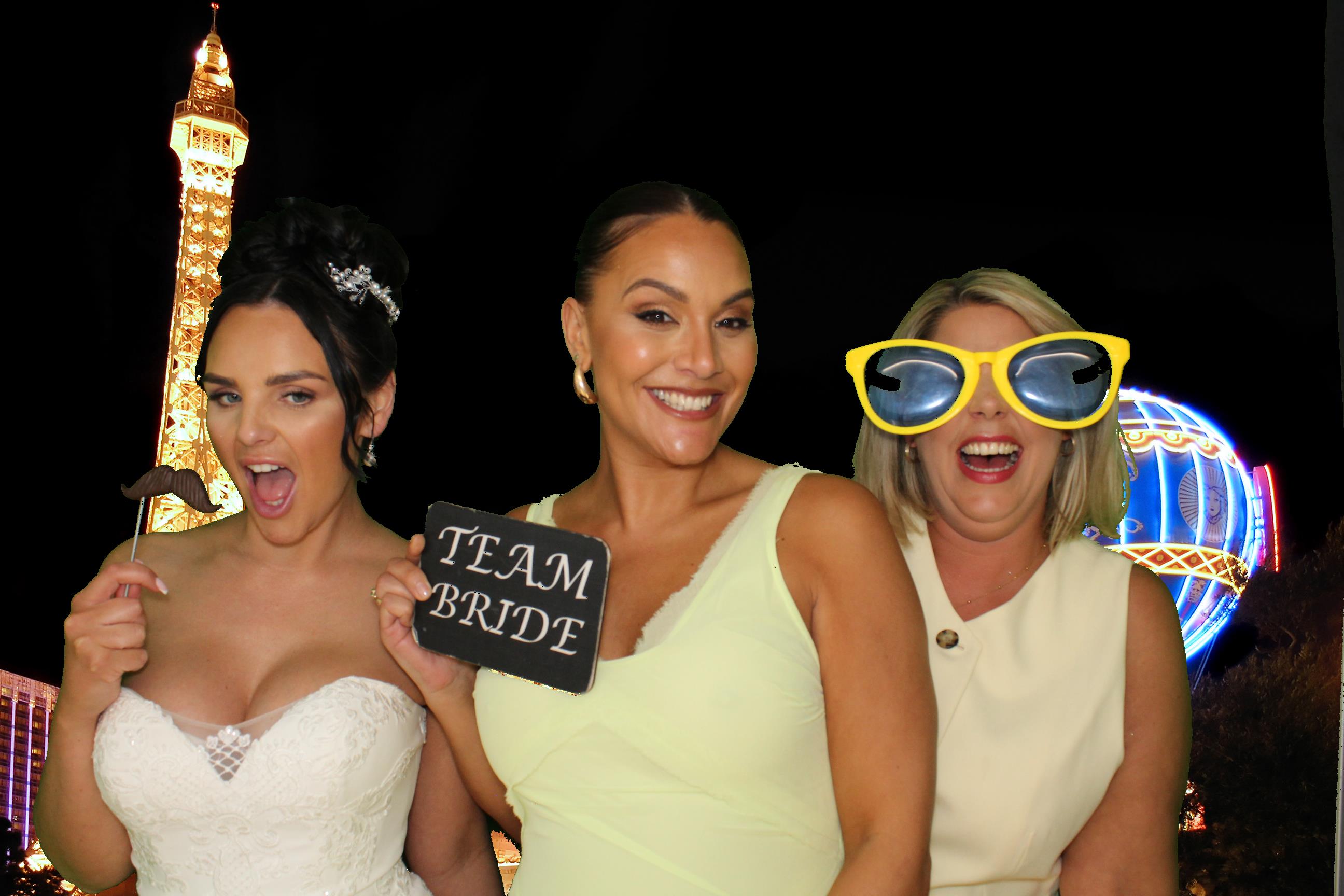Daisy & Matt's Wedding | View more photos from the event at gallery.omegaphotobooths.co.uk/u/Omega-Photobooths/Daisy-Matts-Wedding