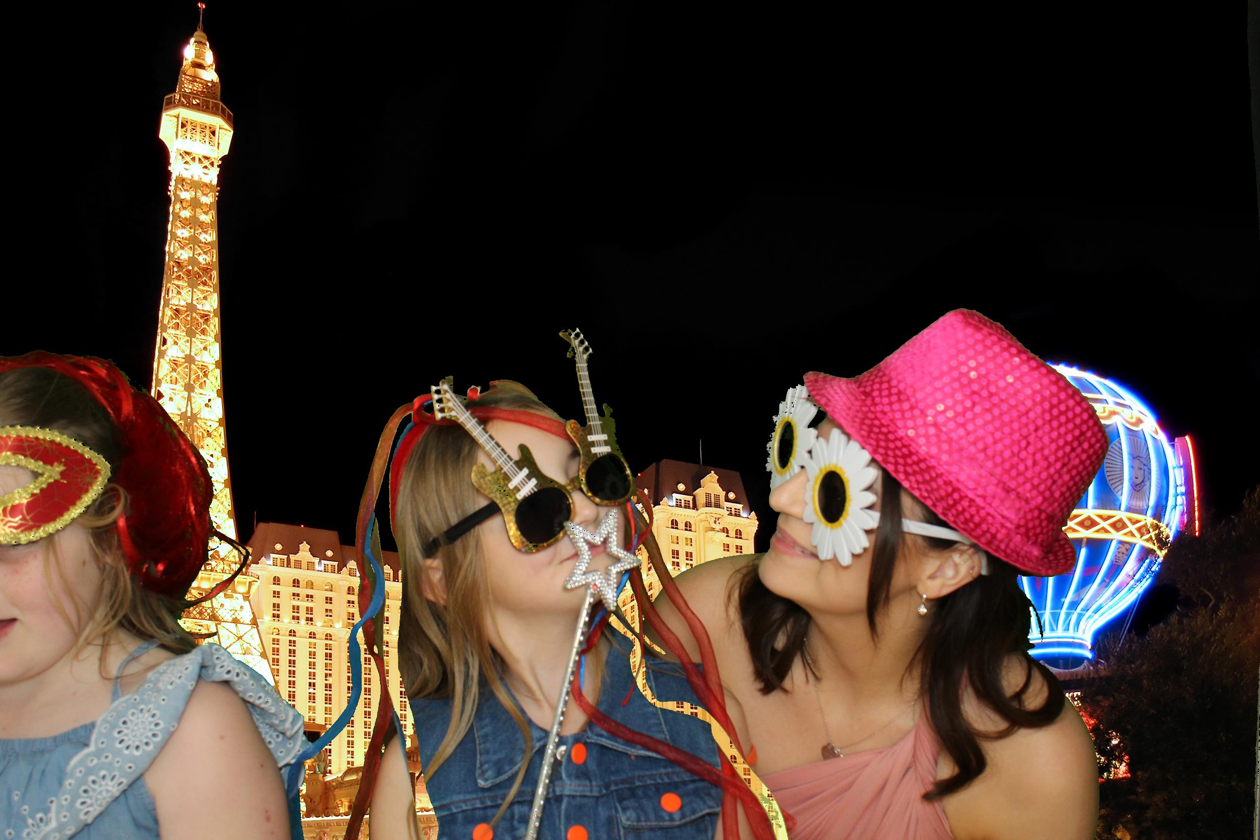Daisy & Matt's Wedding | View more photos from the event at gallery.omegaphotobooths.co.uk/u/Omega-Photobooths/Daisy-Matts-Wedding