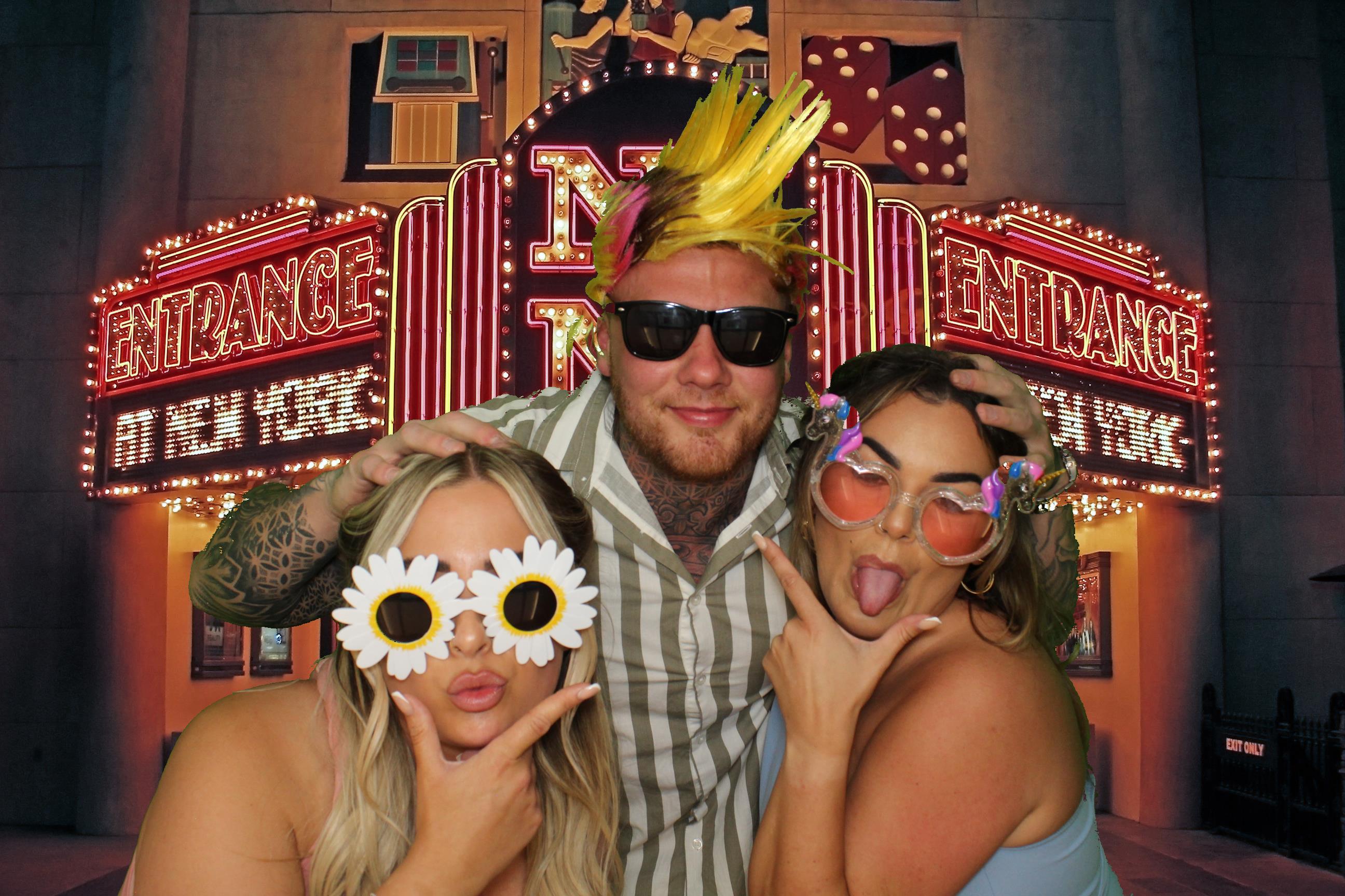 Daisy & Matt's Wedding | View more photos from the event at gallery.omegaphotobooths.co.uk/u/Omega-Photobooths/Daisy-Matts-Wedding