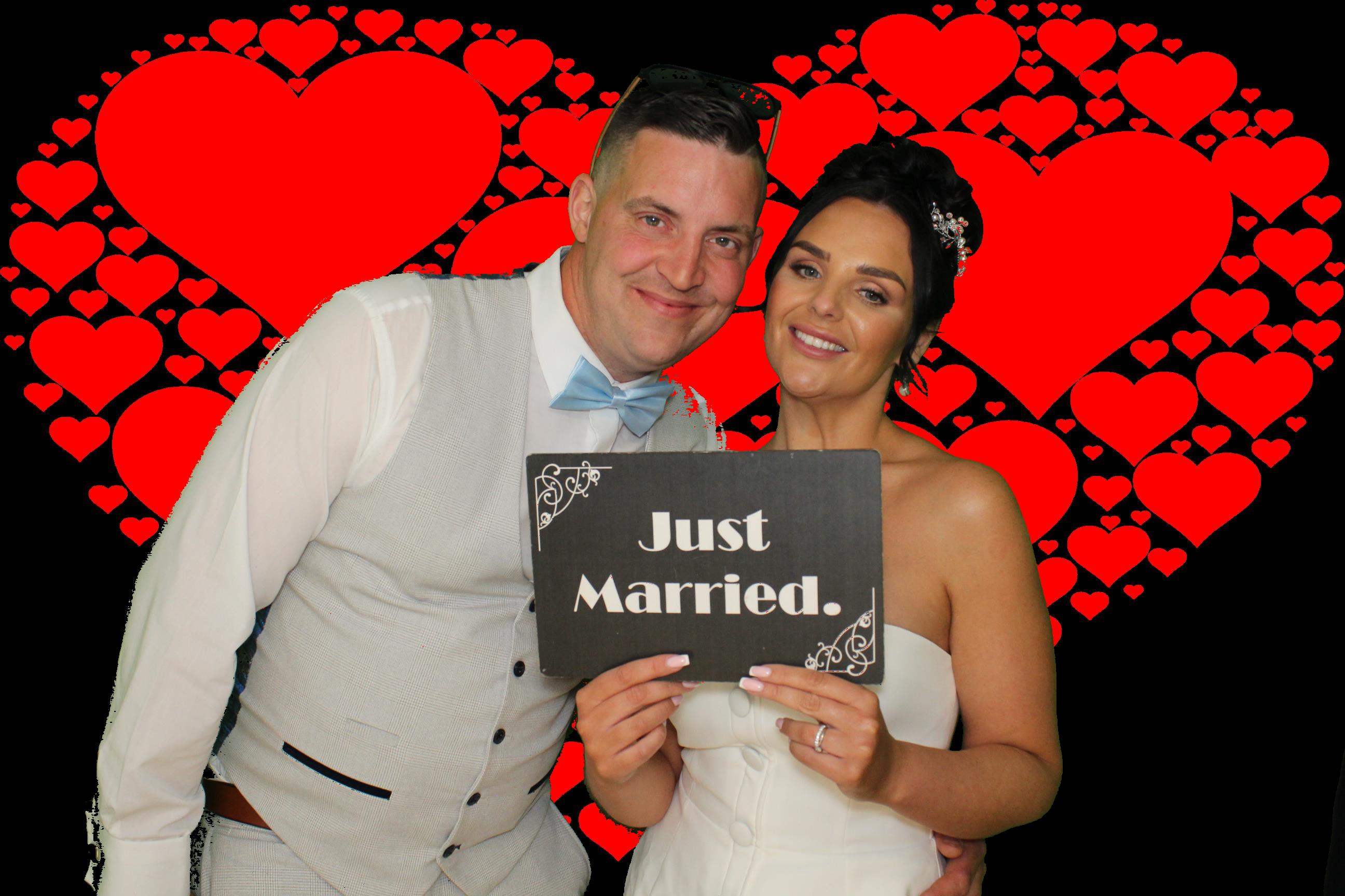 Daisy & Matt's Wedding | View more photos from the event at gallery.omegaphotobooths.co.uk/u/Omega-Photobooths/Daisy-Matts-Wedding