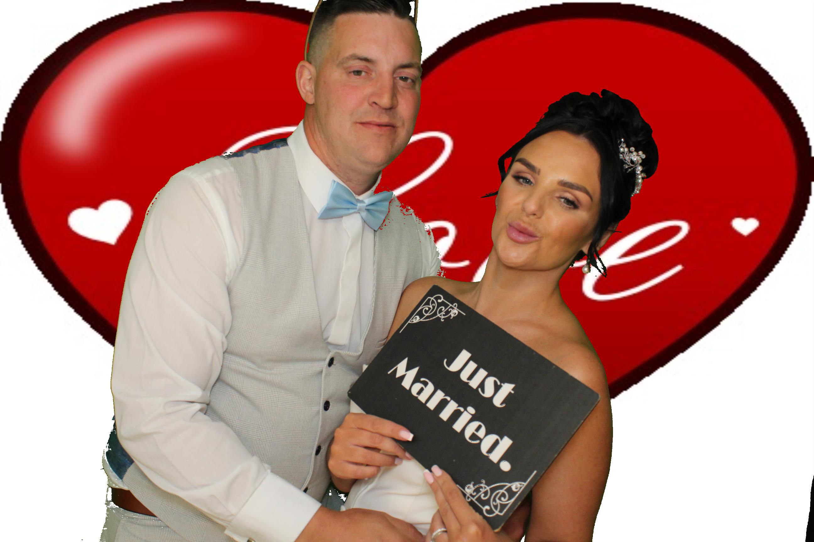 Daisy & Matt's Wedding | View more photos from the event at gallery.omegaphotobooths.co.uk/u/Omega-Photobooths/Daisy-Matts-Wedding