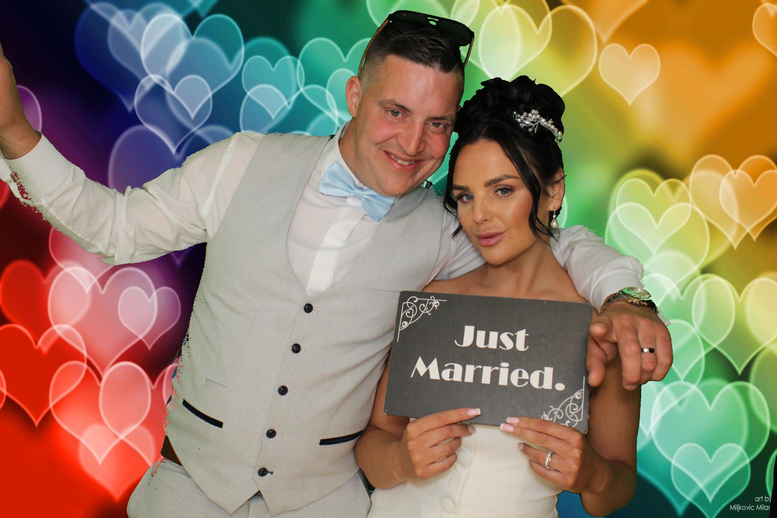 Daisy & Matt's Wedding | View more photos from the event at gallery.omegaphotobooths.co.uk/u/Omega-Photobooths/Daisy-Matts-Wedding