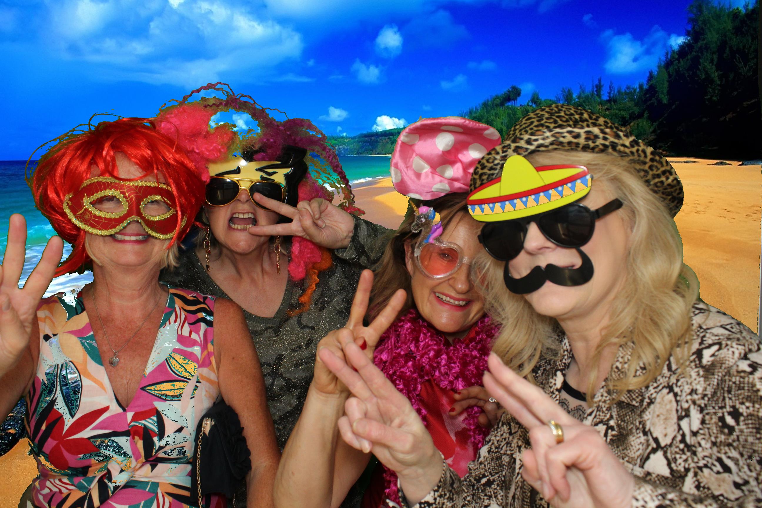 Daisy & Matt's Wedding | View more photos from the event at gallery.omegaphotobooths.co.uk/u/Omega-Photobooths/Daisy-Matts-Wedding
