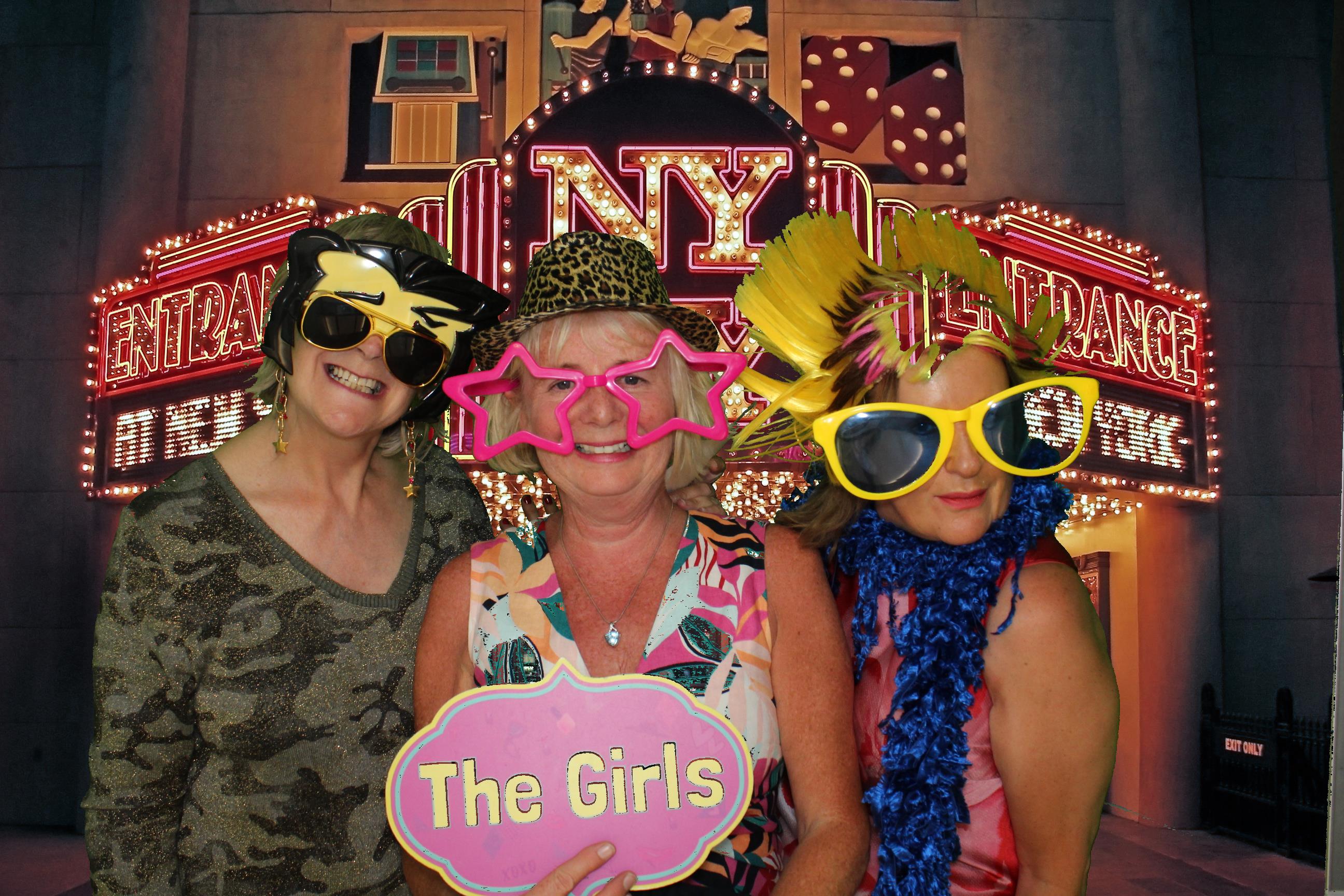 Daisy & Matt's Wedding | View more photos from the event at gallery.omegaphotobooths.co.uk/u/Omega-Photobooths/Daisy-Matts-Wedding