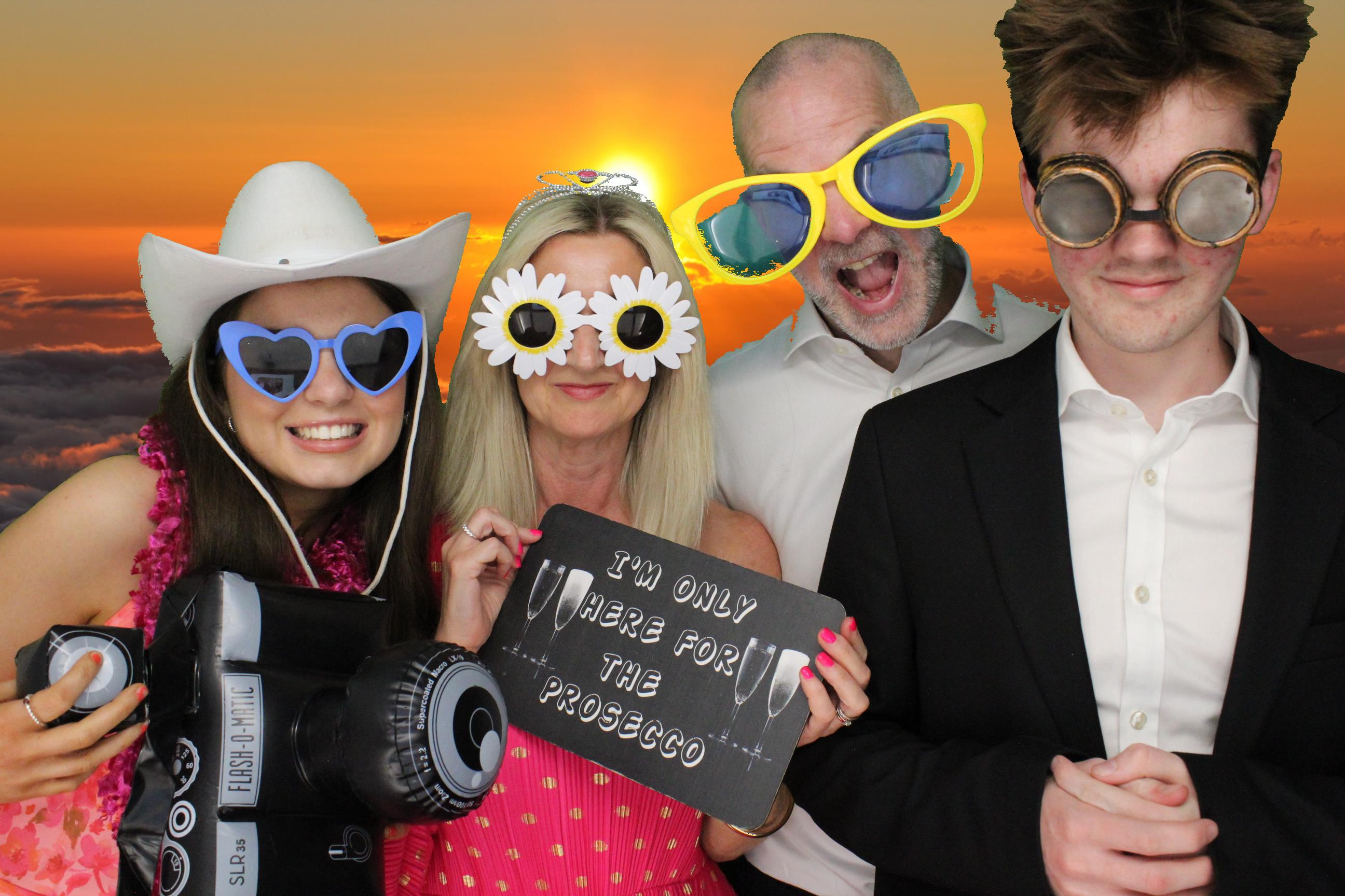 Lauren and Joe's Wedding | View more photos from the event at gallery.omegaphotobooths.co.uk/u/Omega-Photobooths/Lauren-and-Joes-Wedding