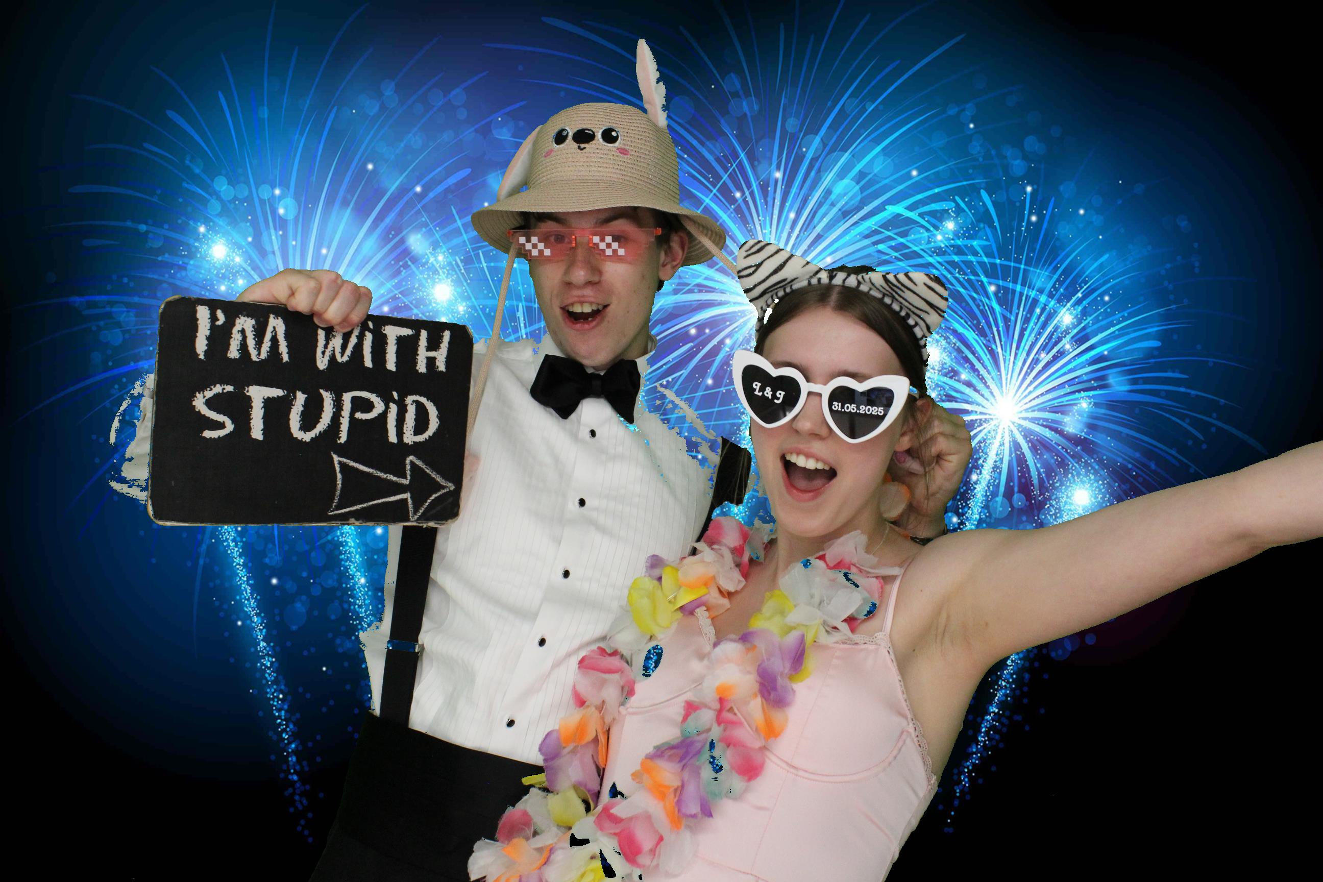 Lauren and Joe's Wedding | View more photos from the event at gallery.omegaphotobooths.co.uk/u/Omega-Photobooths/Lauren-and-Joes-Wedding