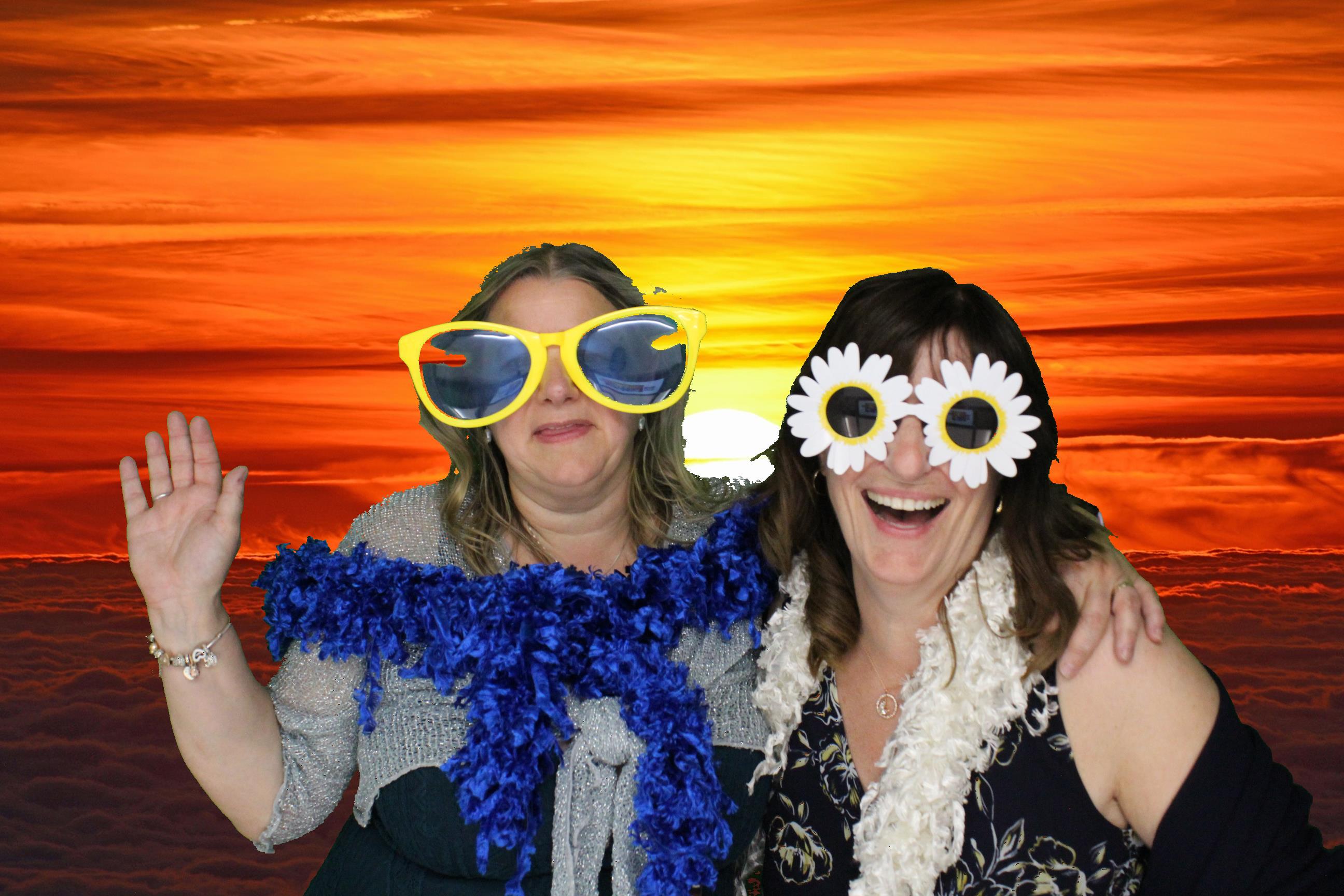 Lauren and Joe's Wedding | View more photos from the event at gallery.omegaphotobooths.co.uk/u/Omega-Photobooths/Lauren-and-Joes-Wedding