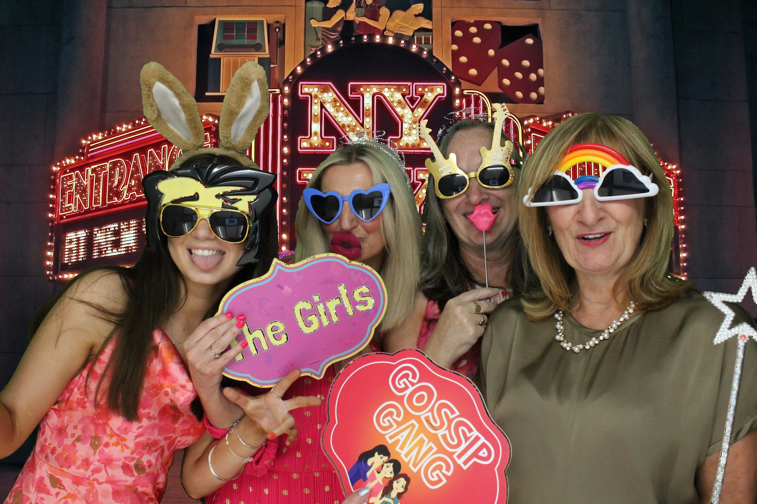 Lauren and Joe's Wedding | View more photos from the event at gallery.omegaphotobooths.co.uk/u/Omega-Photobooths/Lauren-and-Joes-Wedding