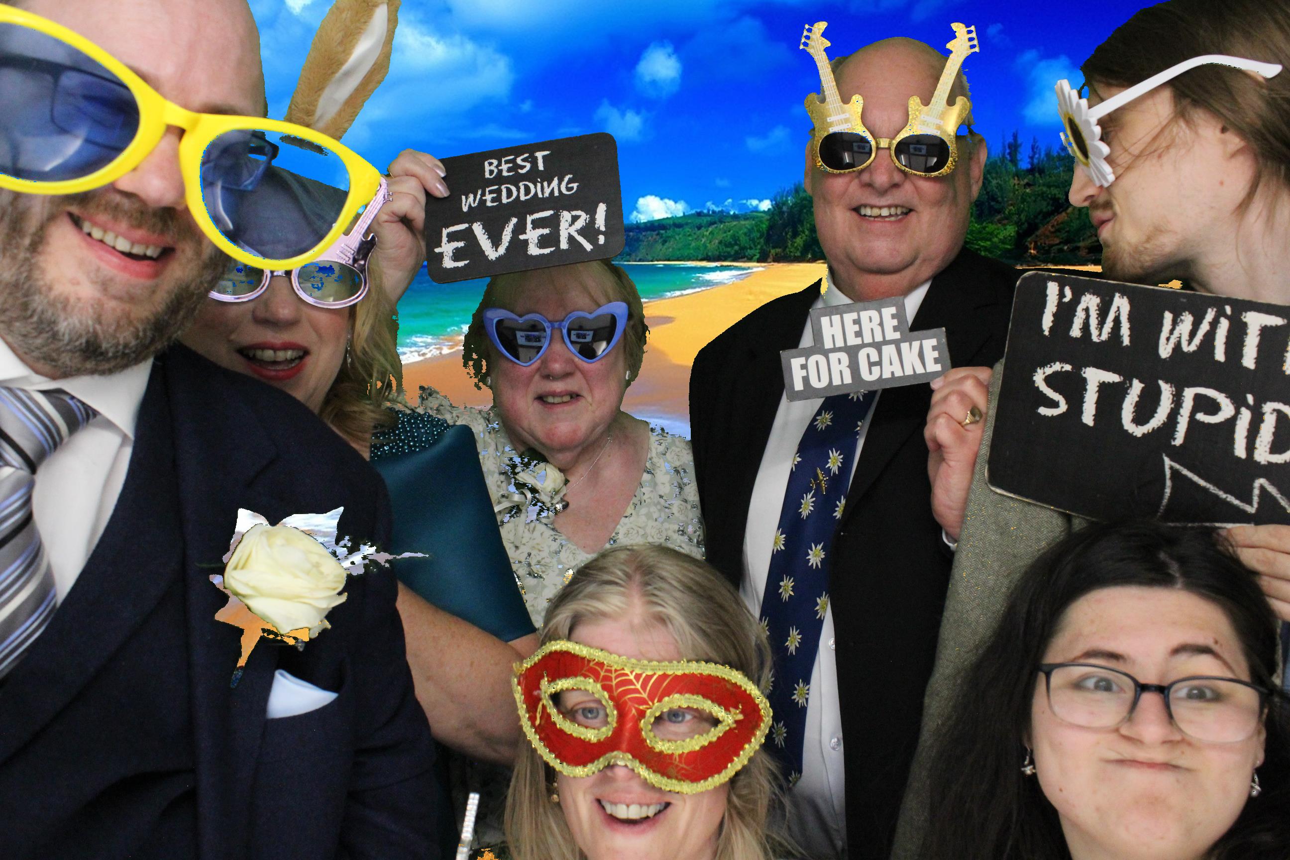 Lauren and Joe's Wedding | View more photos from the event at gallery.omegaphotobooths.co.uk/u/Omega-Photobooths/Lauren-and-Joes-Wedding