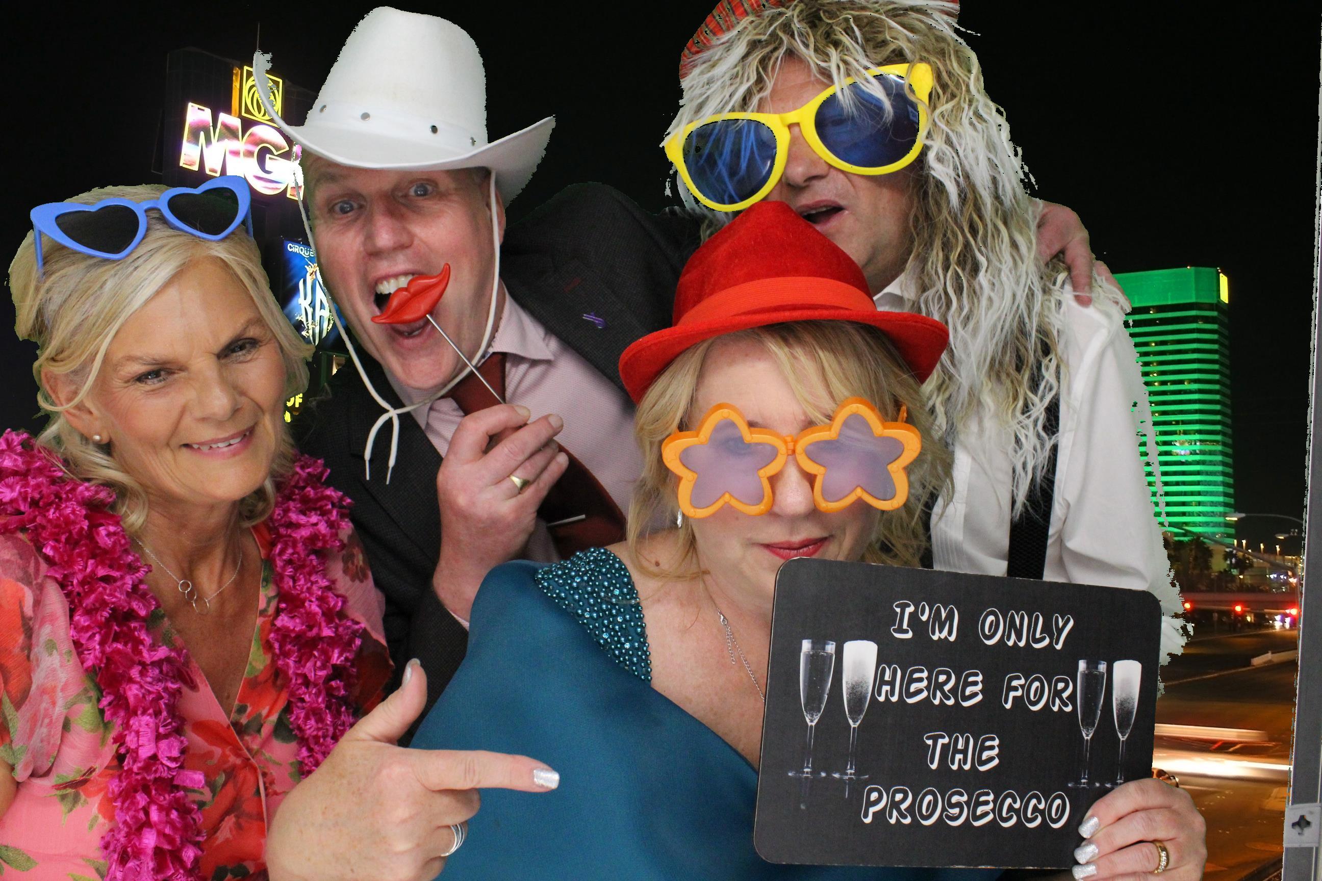 Lauren and Joe's Wedding | View more photos from the event at gallery.omegaphotobooths.co.uk/u/Omega-Photobooths/Lauren-and-Joes-Wedding