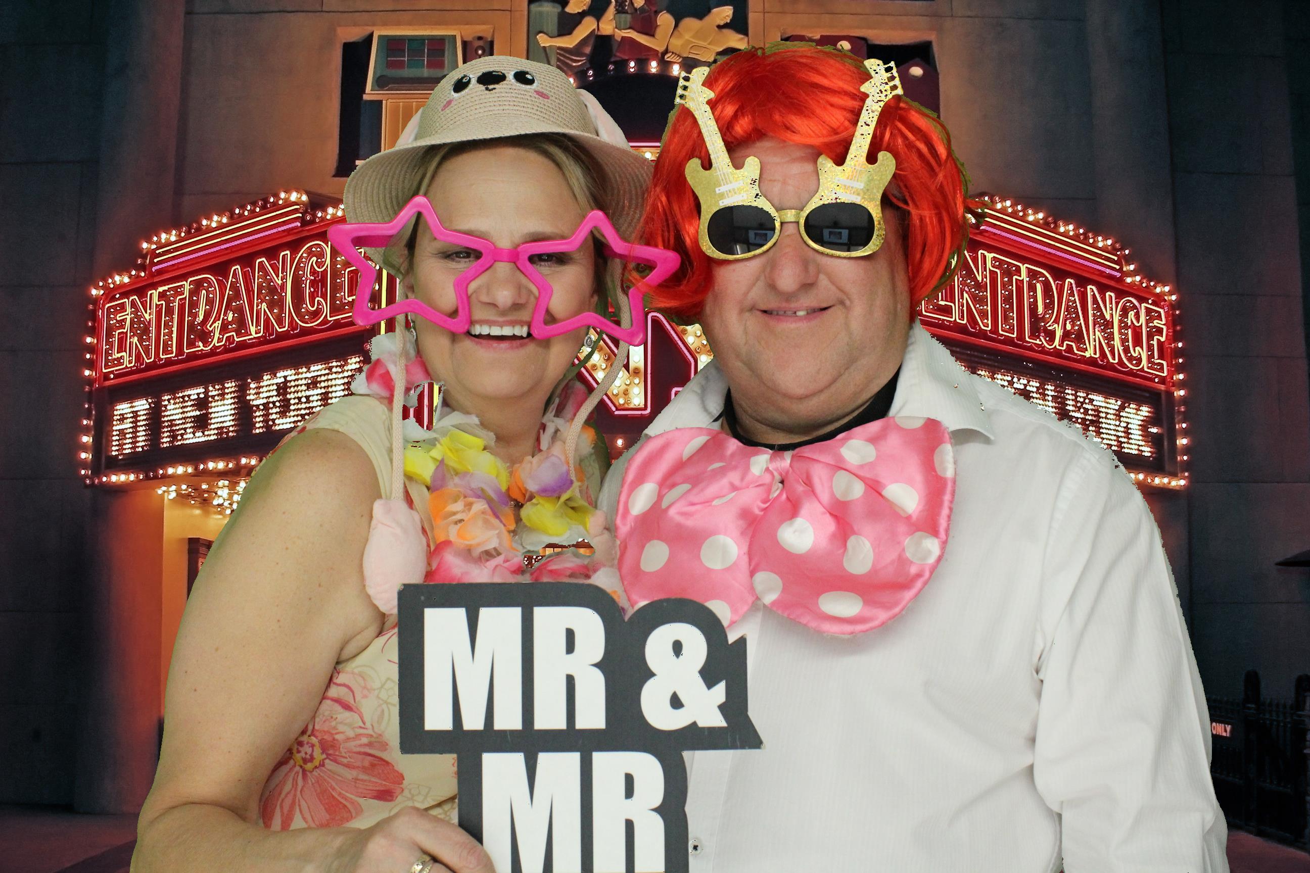 Lauren and Joe's Wedding | View more photos from the event at gallery.omegaphotobooths.co.uk/u/Omega-Photobooths/Lauren-and-Joes-Wedding