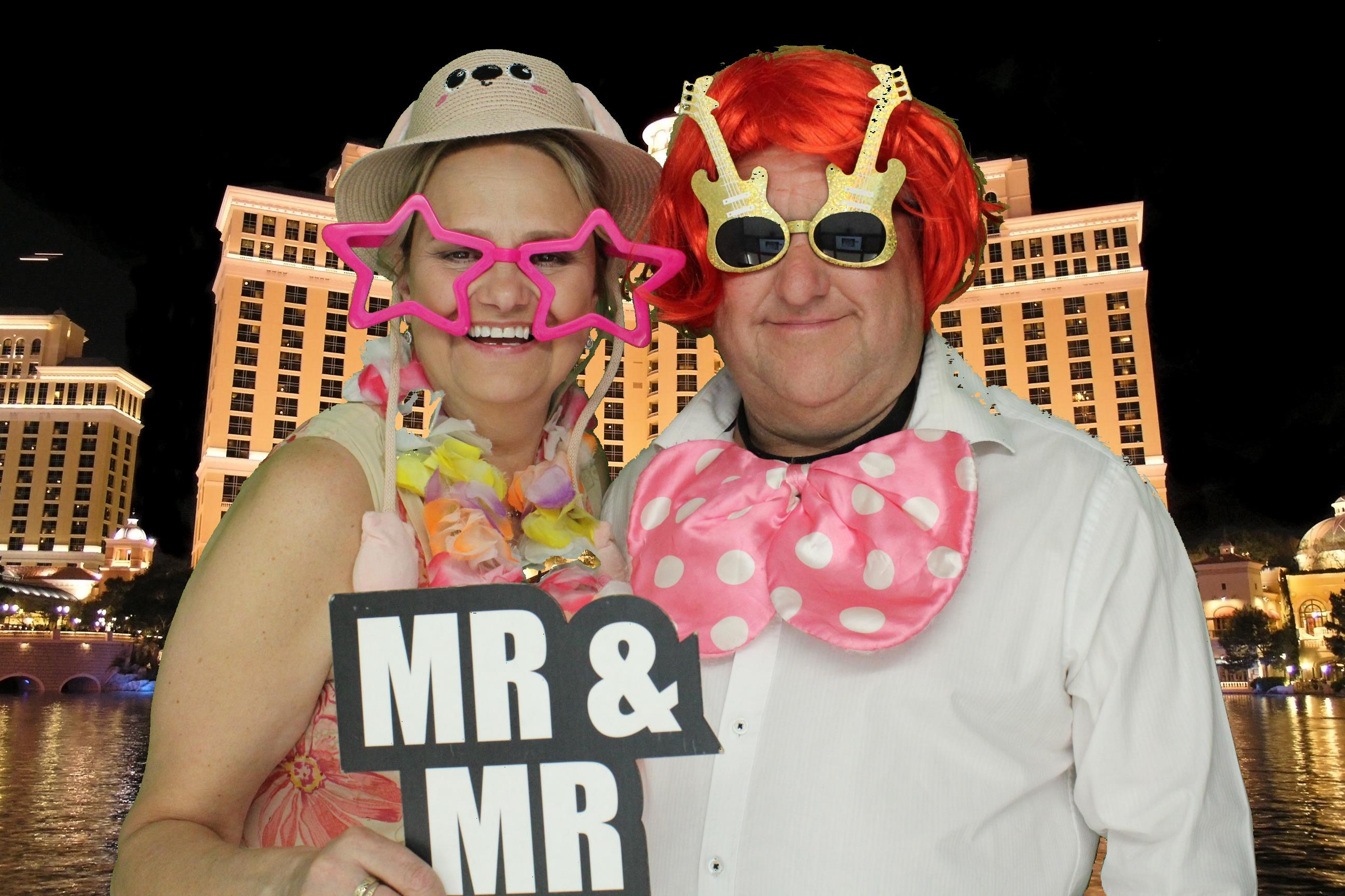 Lauren and Joe's Wedding | View more photos from the event at gallery.omegaphotobooths.co.uk/u/Omega-Photobooths/Lauren-and-Joes-Wedding