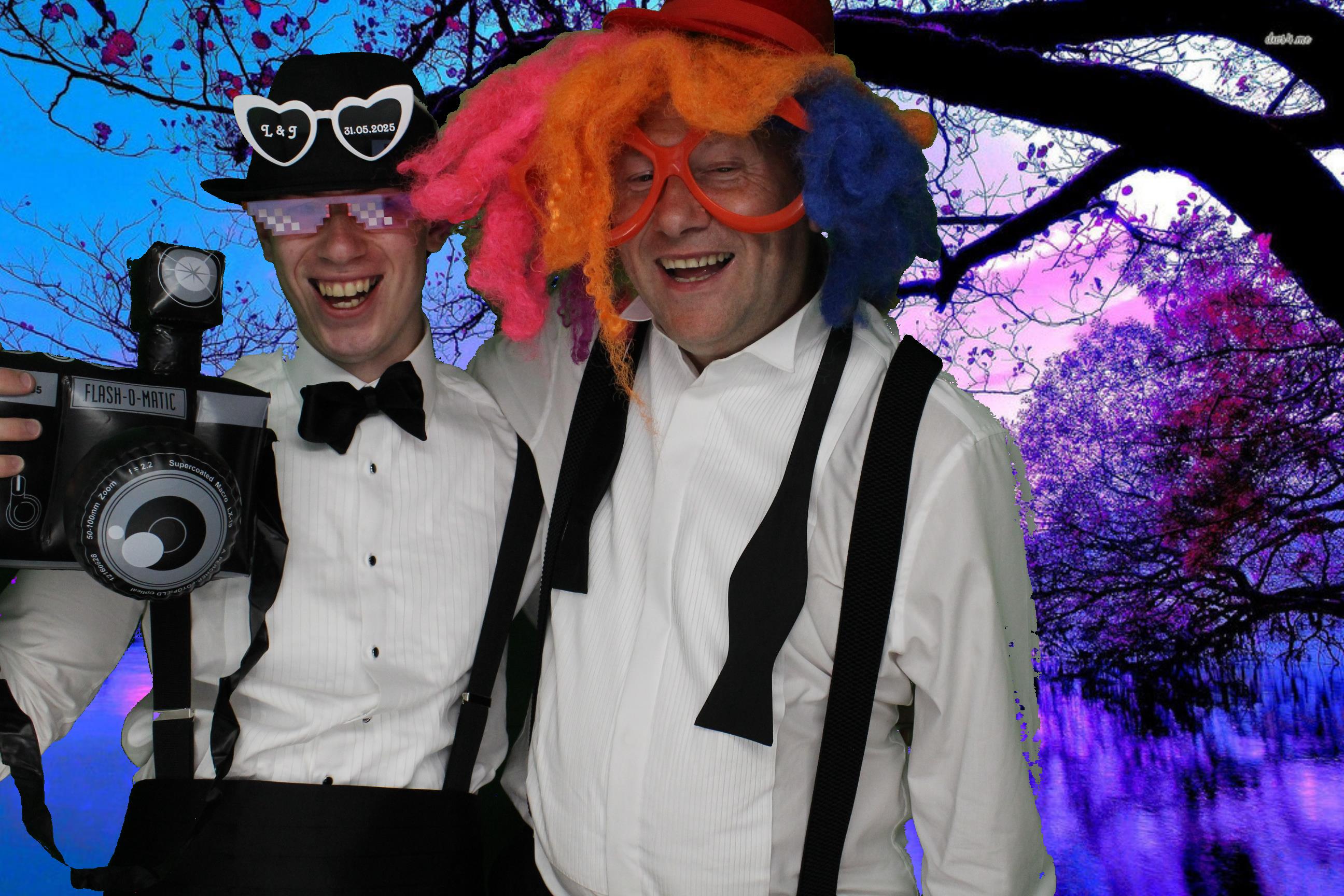 Lauren and Joe's Wedding | View more photos from the event at gallery.omegaphotobooths.co.uk/u/Omega-Photobooths/Lauren-and-Joes-Wedding