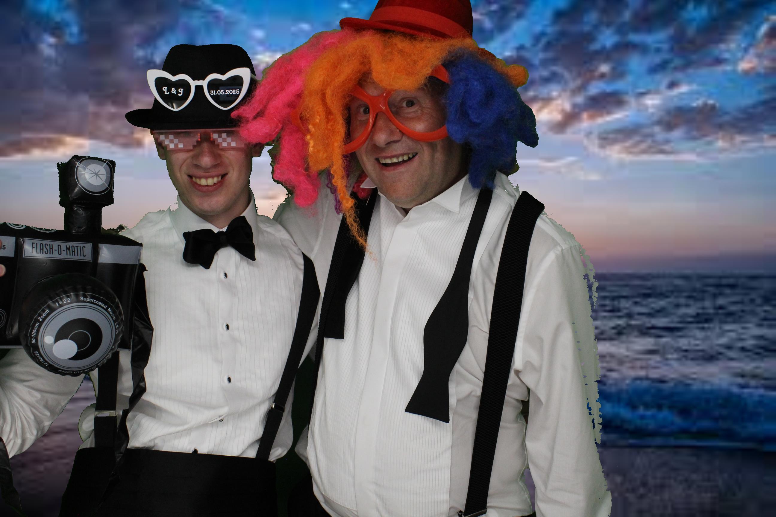 Lauren and Joe's Wedding | View more photos from the event at gallery.omegaphotobooths.co.uk/u/Omega-Photobooths/Lauren-and-Joes-Wedding