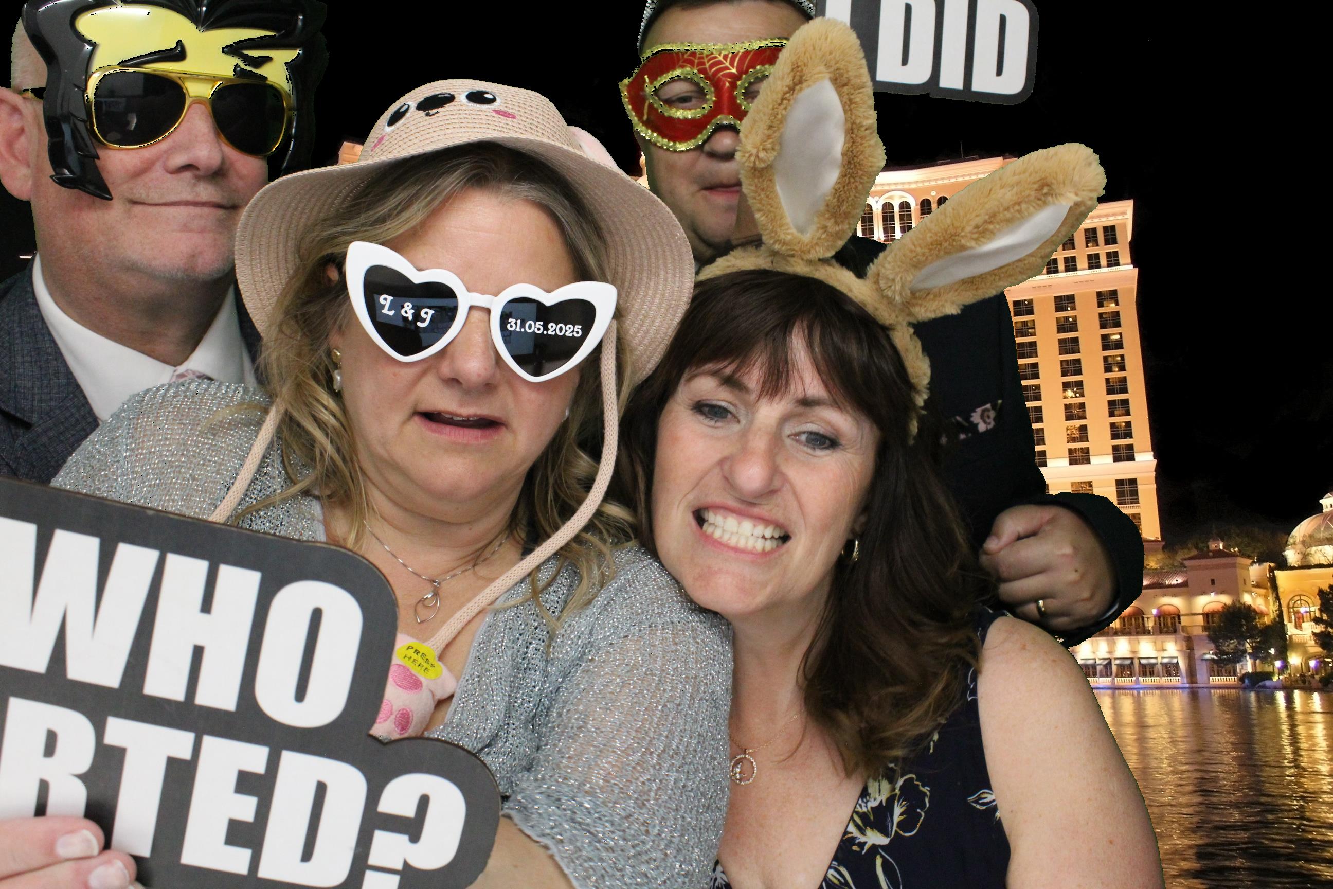 Lauren and Joe's Wedding | View more photos from the event at gallery.omegaphotobooths.co.uk/u/Omega-Photobooths/Lauren-and-Joes-Wedding