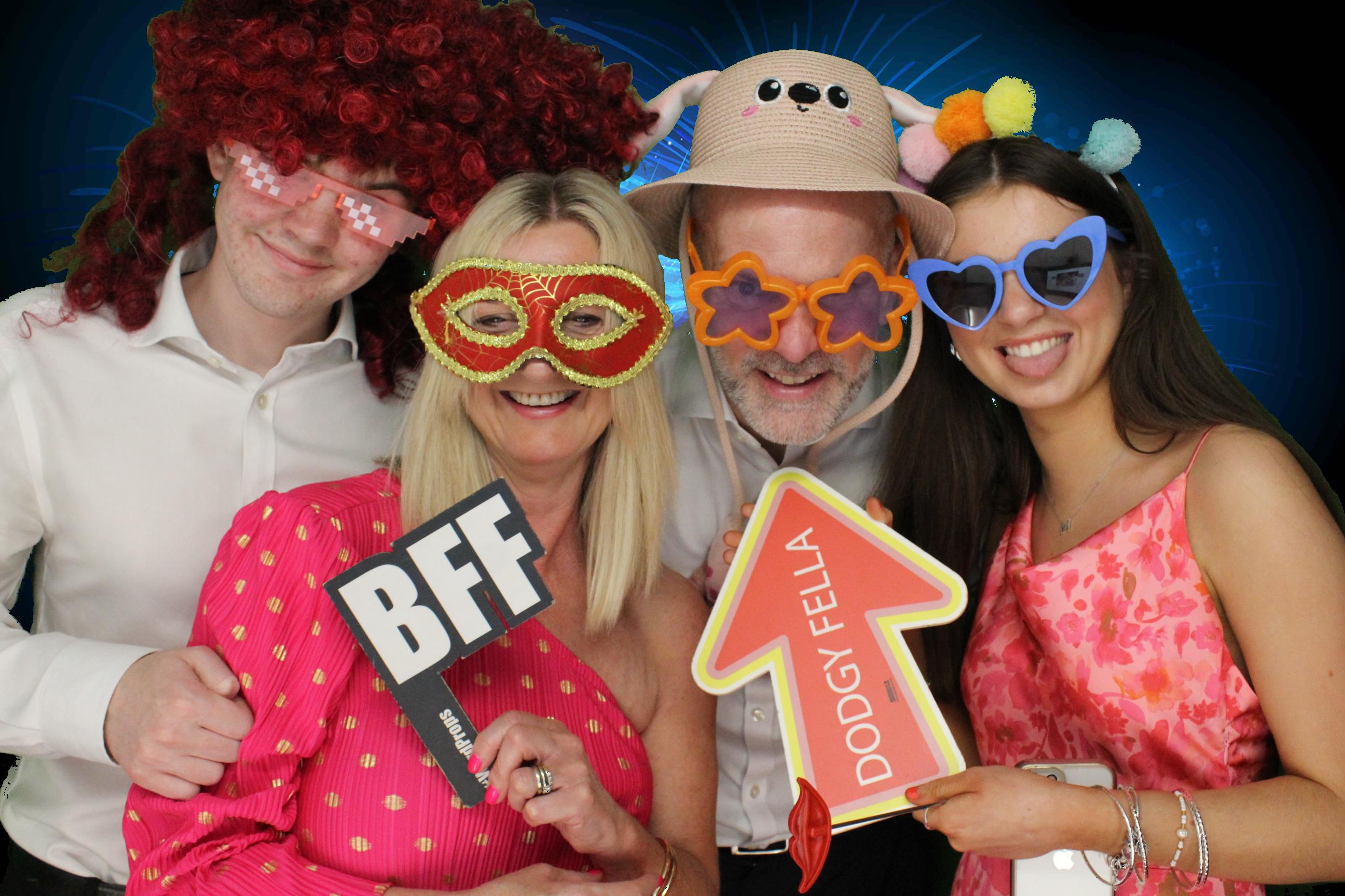Lauren and Joe's Wedding | View more photos from the event at gallery.omegaphotobooths.co.uk/u/Omega-Photobooths/Lauren-and-Joes-Wedding