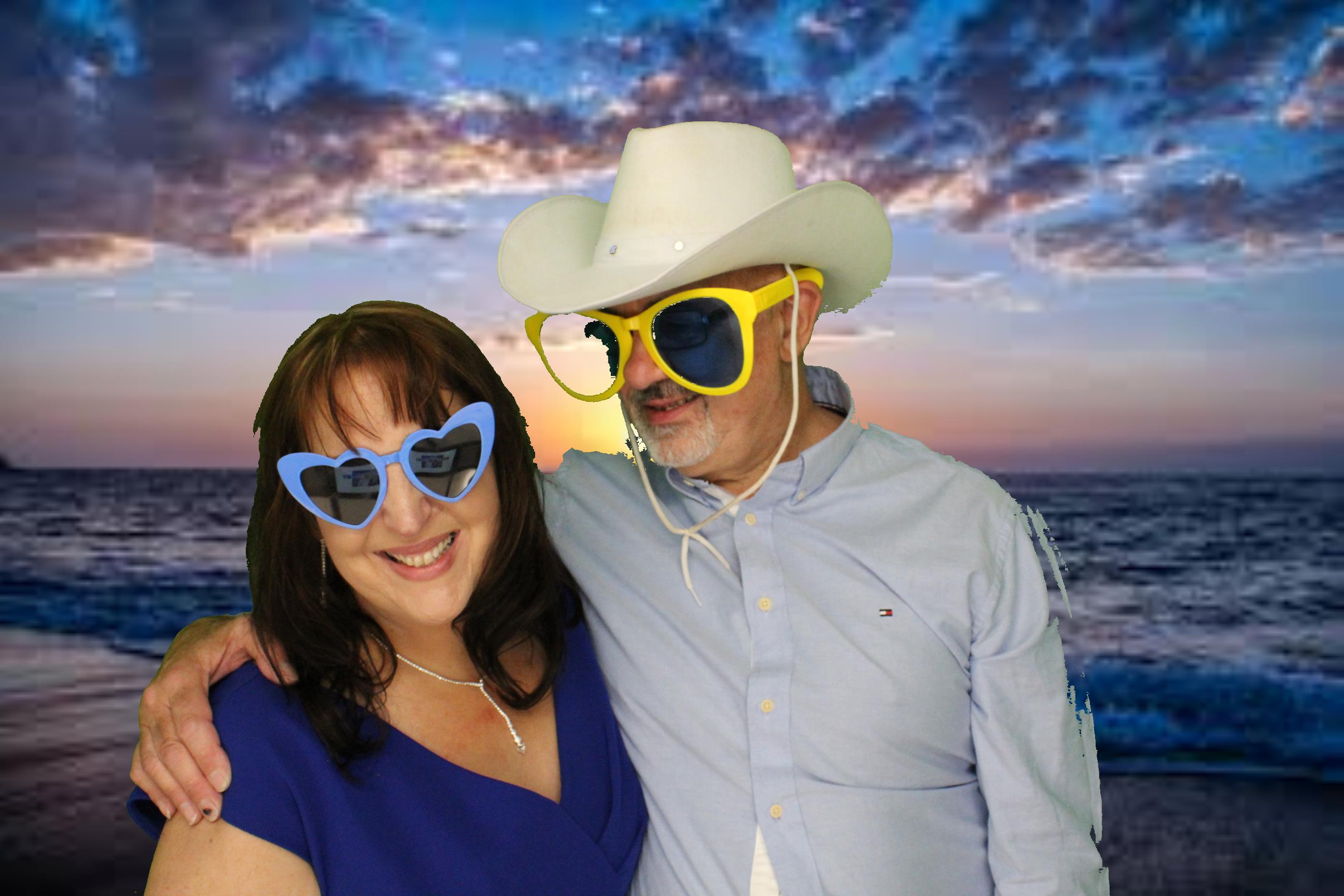 Lauren and Joe's Wedding | View more photos from the event at gallery.omegaphotobooths.co.uk/u/Omega-Photobooths/Lauren-and-Joes-Wedding