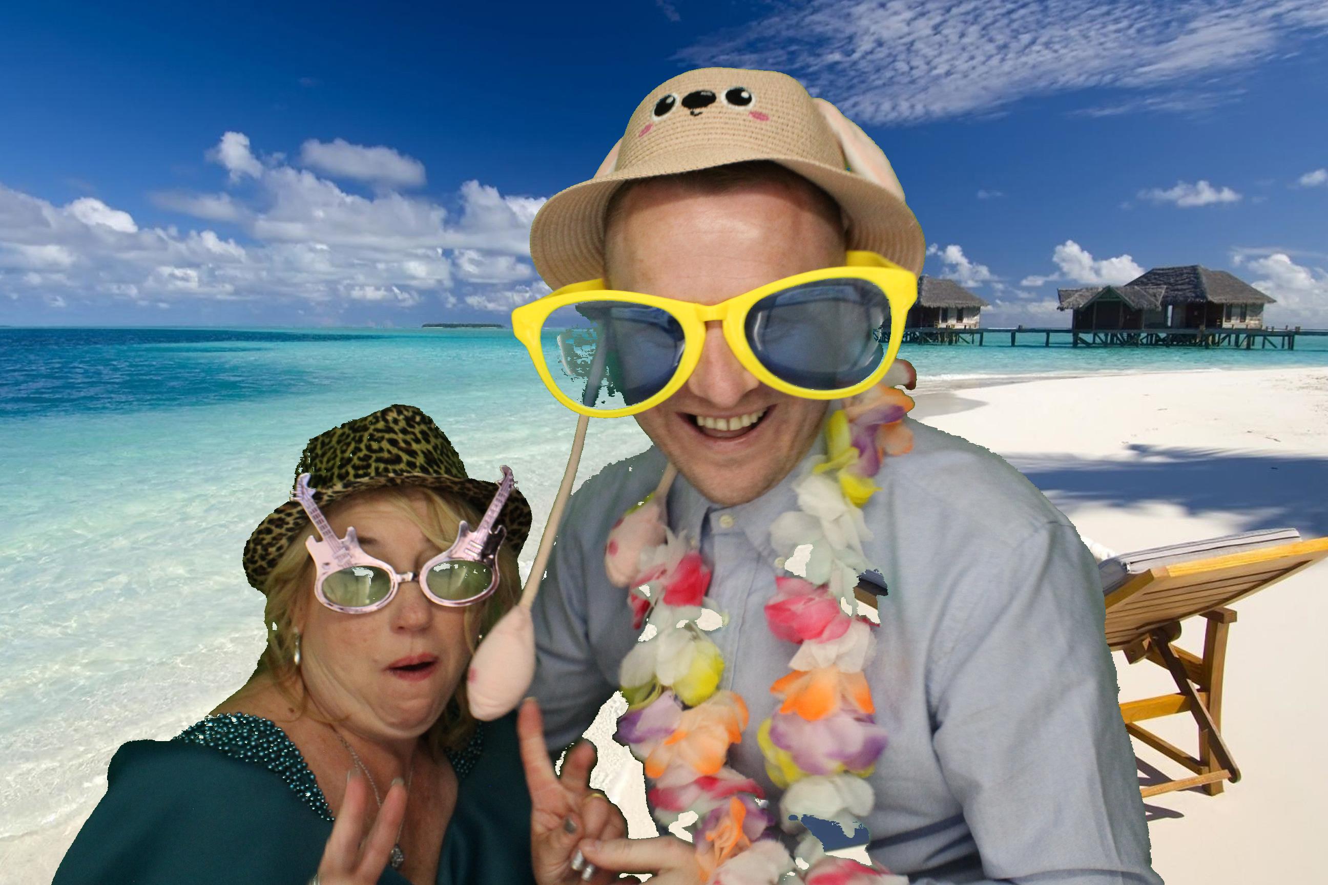 Lauren and Joe's Wedding | View more photos from the event at gallery.omegaphotobooths.co.uk/u/Omega-Photobooths/Lauren-and-Joes-Wedding