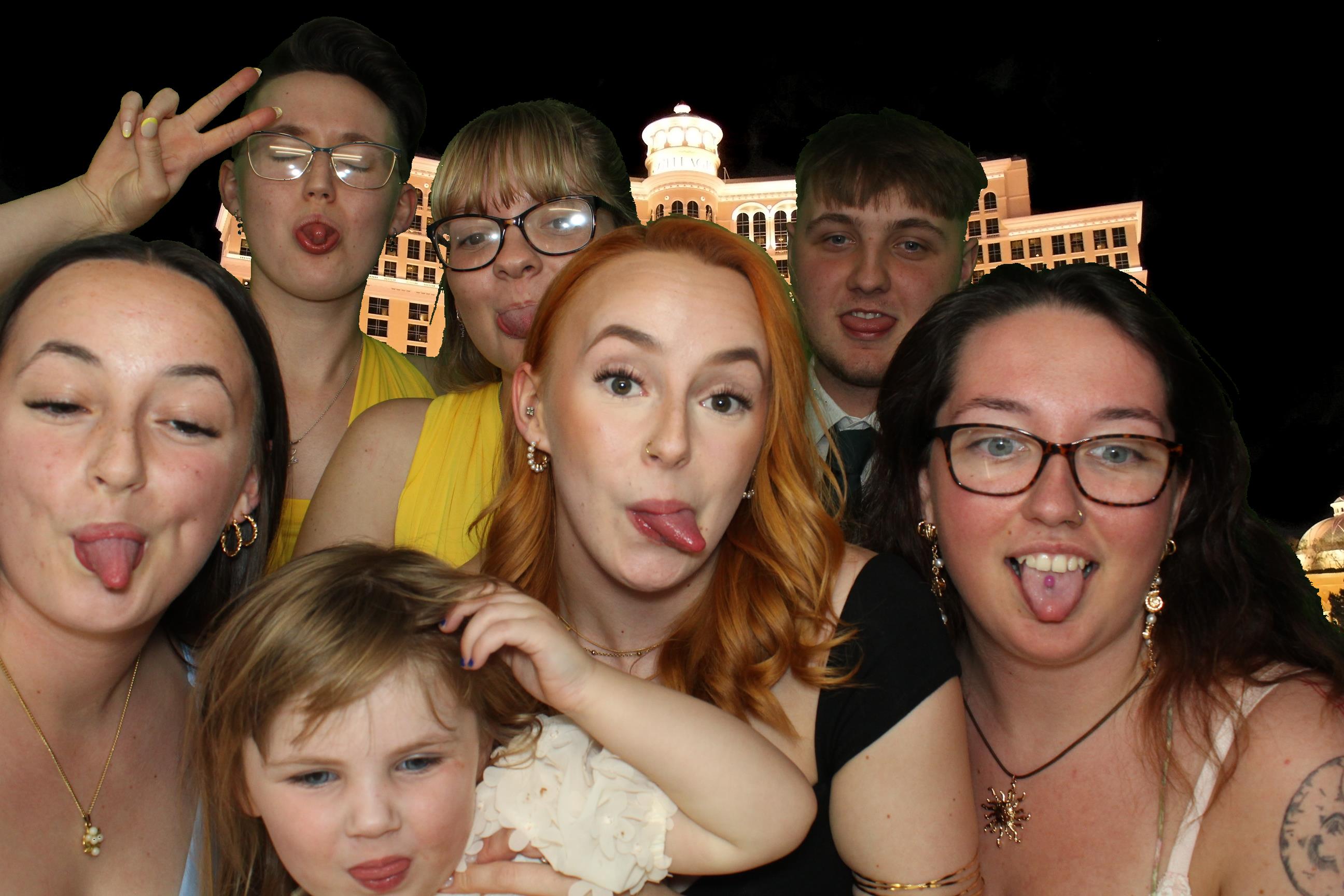 Mega & Charlie | View more photos from the event at gallery.omegaphotobooths.co.uk/u/Omega-Photobooths/Mega-Charlie