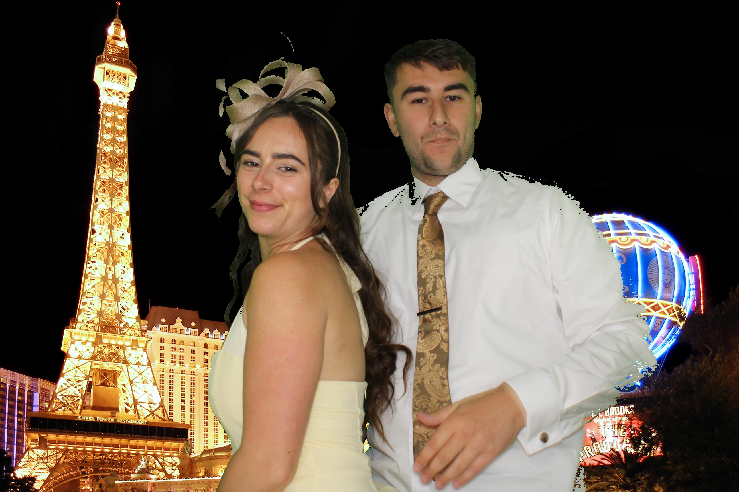 Sam & Ellie | View more photos from the event at gallery.omegaphotobooths.co.uk/u/Omega-Photobooths/Sam-Ellie