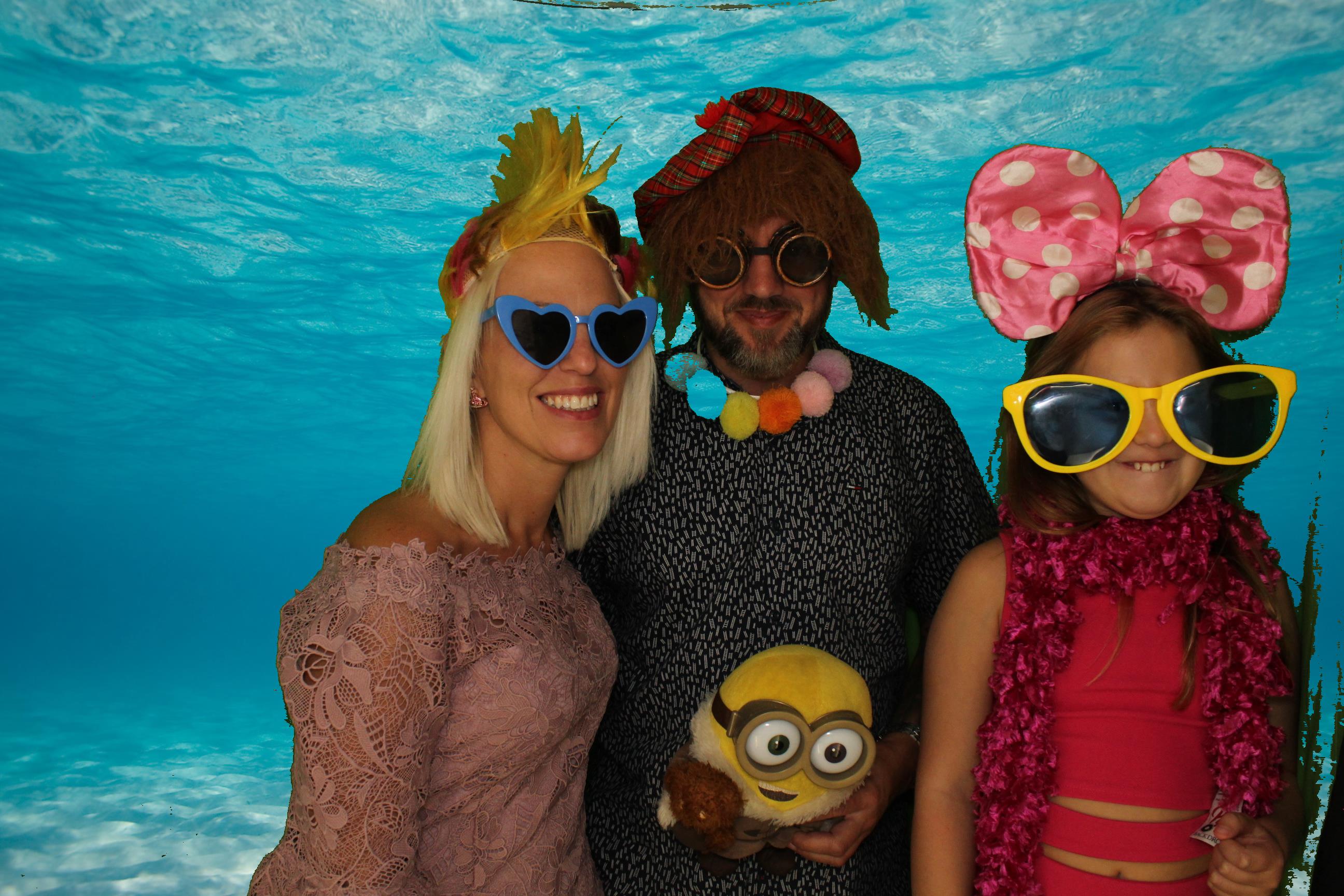 Sarah & James Wedding | View more photos from the event at gallery.omegaphotobooths.co.uk/u/Omega-Photobooths/Sarah-James-Wedding