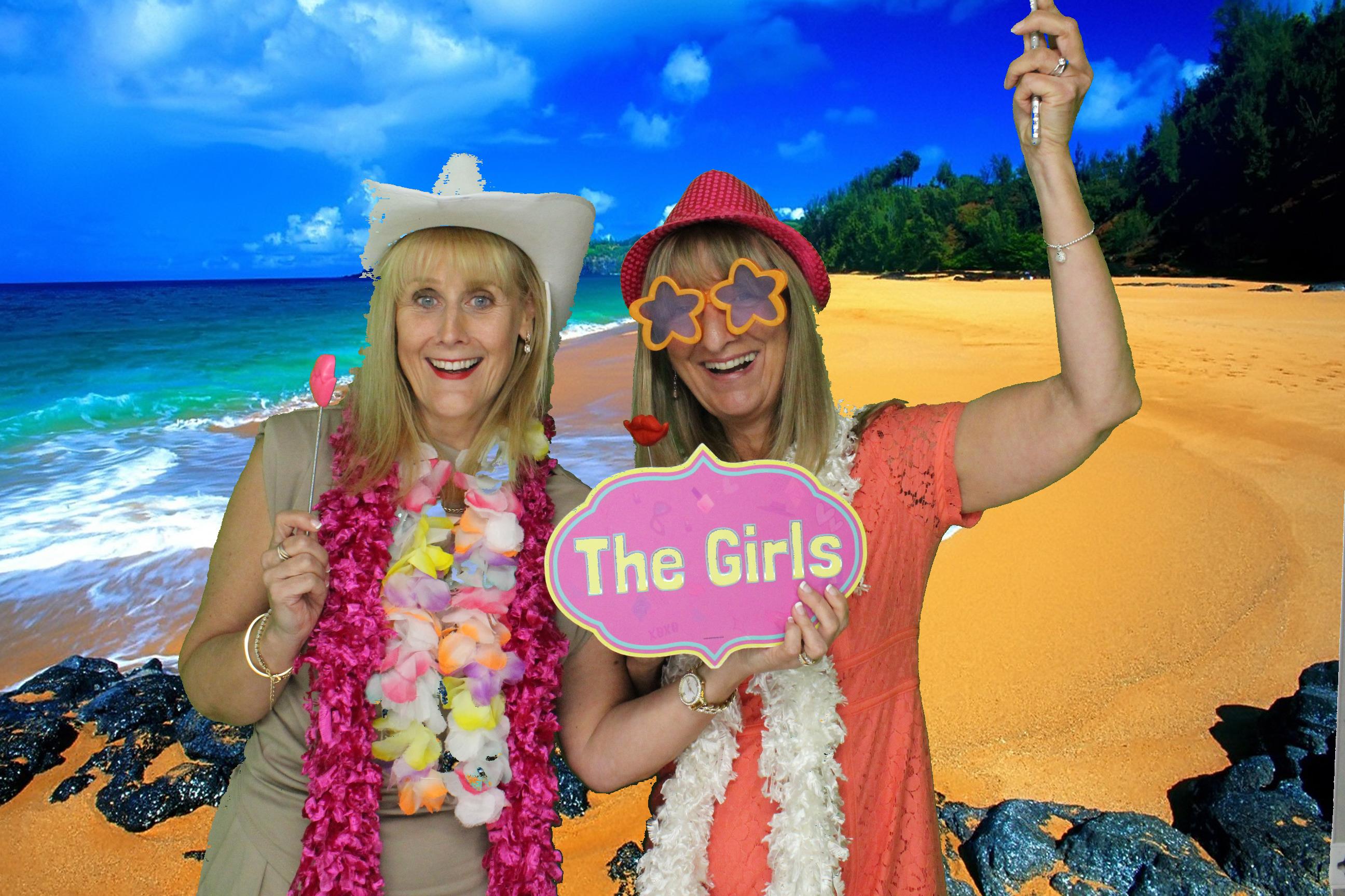 Tom & Natalie's Wedding | View more photos from the event at gallery.omegaphotobooths.co.uk/u/Omega-Photobooths/Tom-Natalies-Wedding