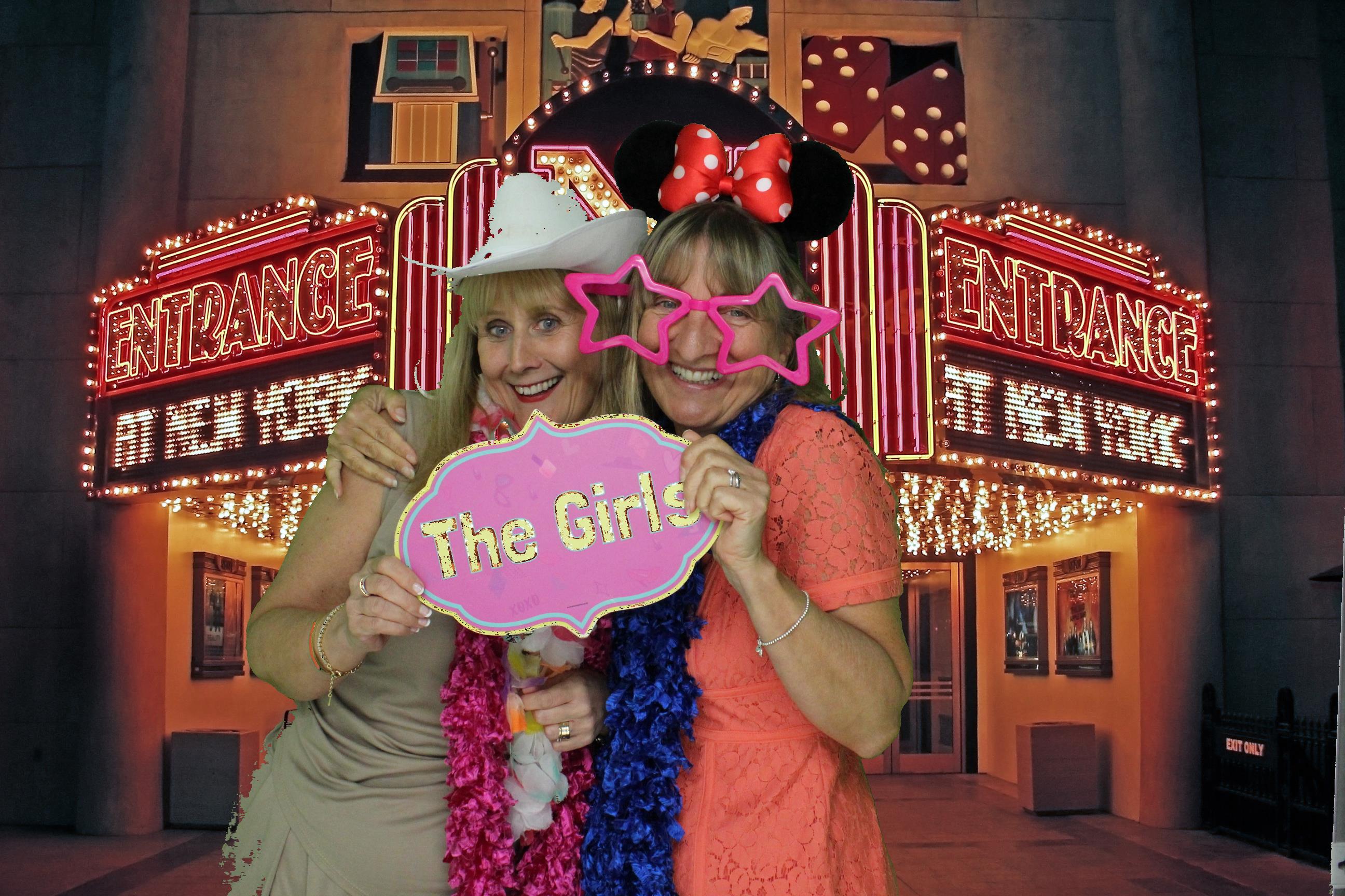 Tom & Natalie's Wedding | View more photos from the event at gallery.omegaphotobooths.co.uk/u/Omega-Photobooths/Tom-Natalies-Wedding