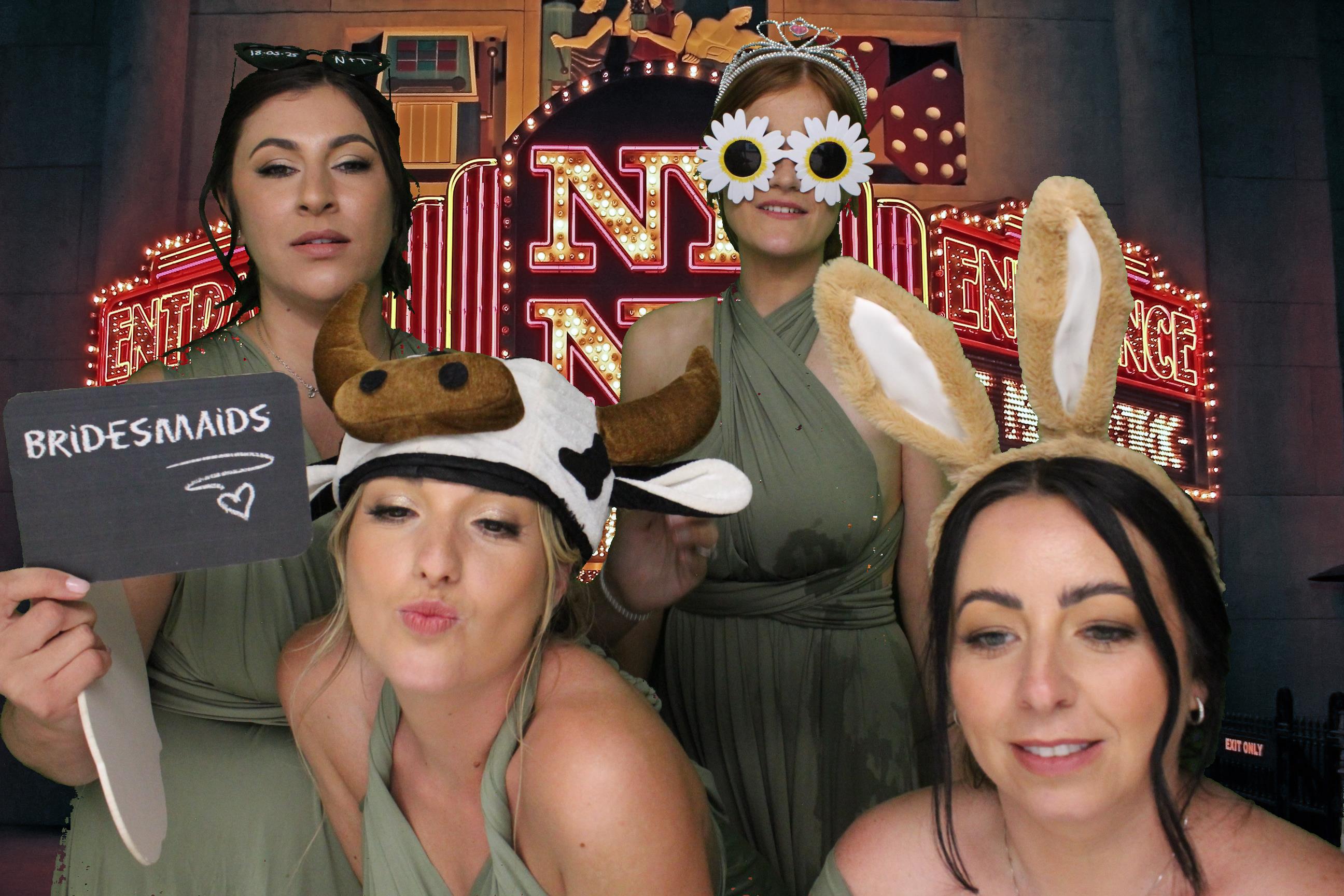 Tom & Natalie's Wedding | View more photos from the event at gallery.omegaphotobooths.co.uk/u/Omega-Photobooths/Tom-Natalies-Wedding