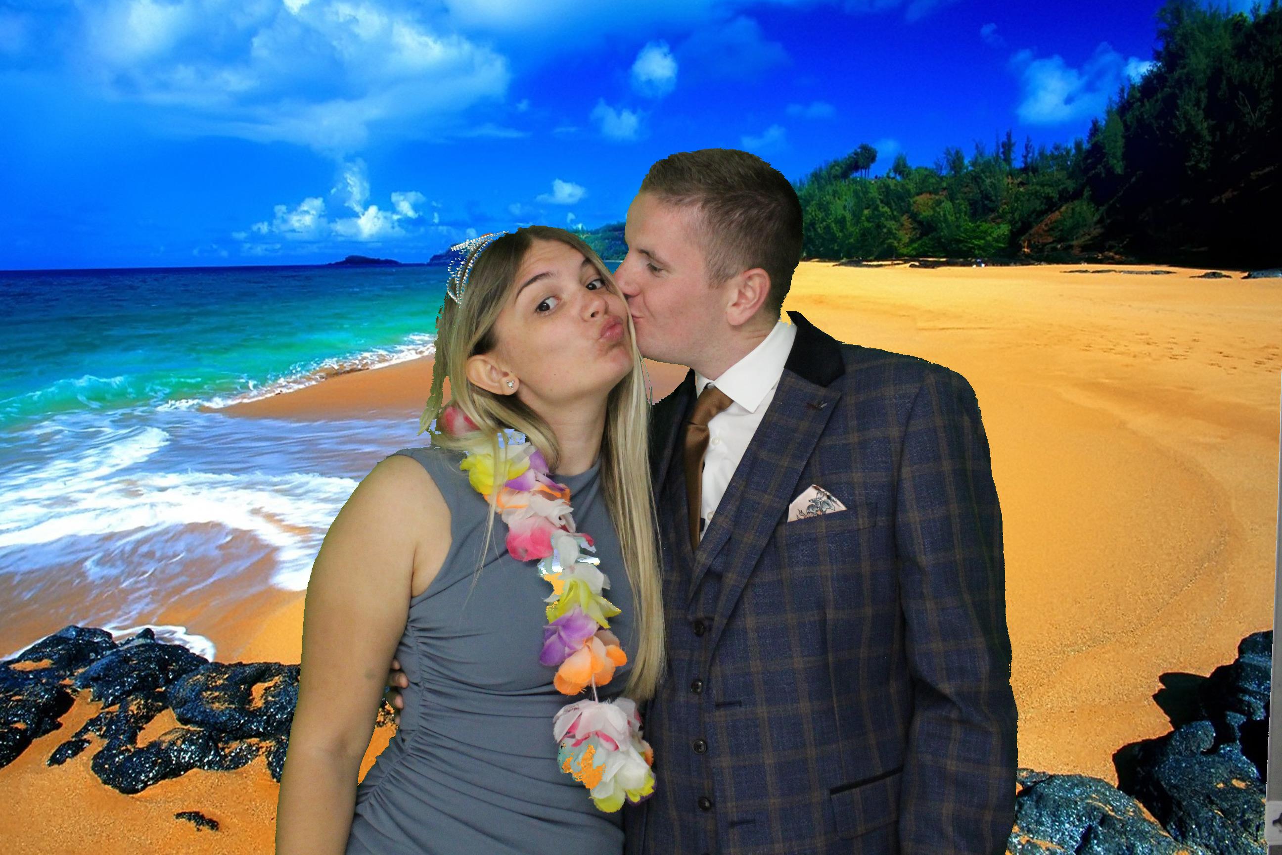 Tom & Natalie's Wedding | View more photos from the event at gallery.omegaphotobooths.co.uk/u/Omega-Photobooths/Tom-Natalies-Wedding