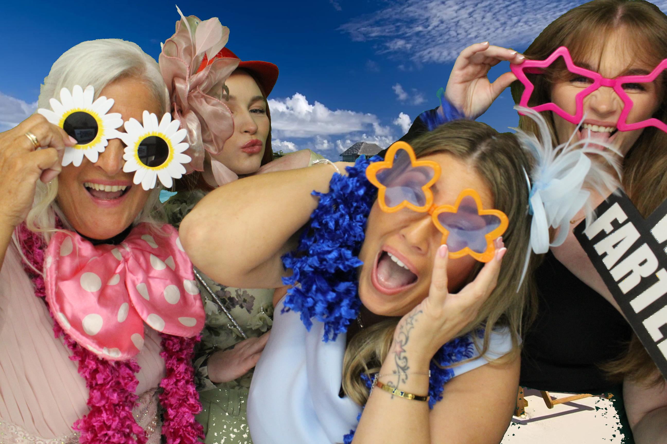 Tom & Natalie's Wedding | View more photos from the event at gallery.omegaphotobooths.co.uk/u/Omega-Photobooths/Tom-Natalies-Wedding